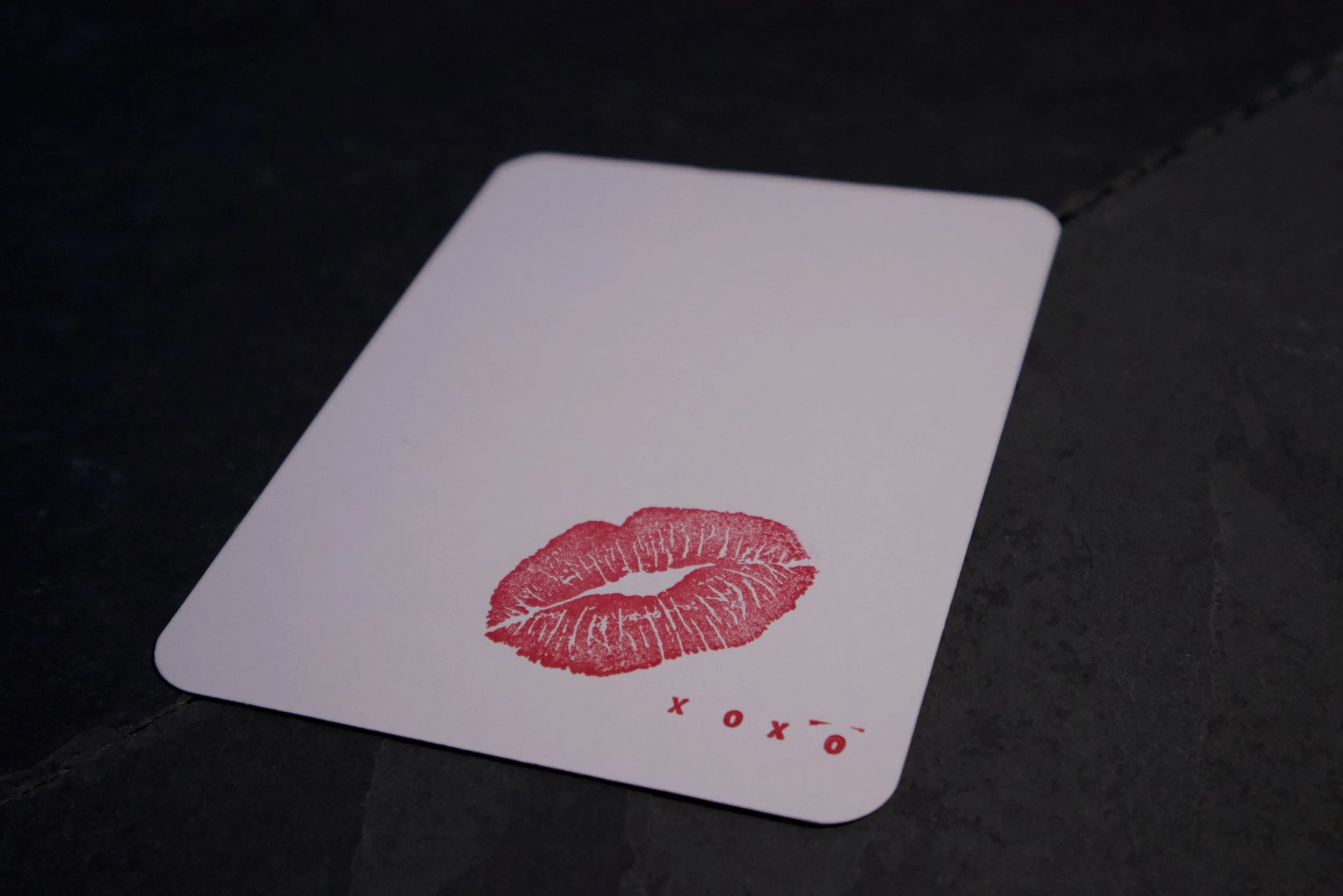 VALENTINE KISS CARD2.jpeg