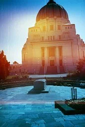 Karlsplatz in film.jpg