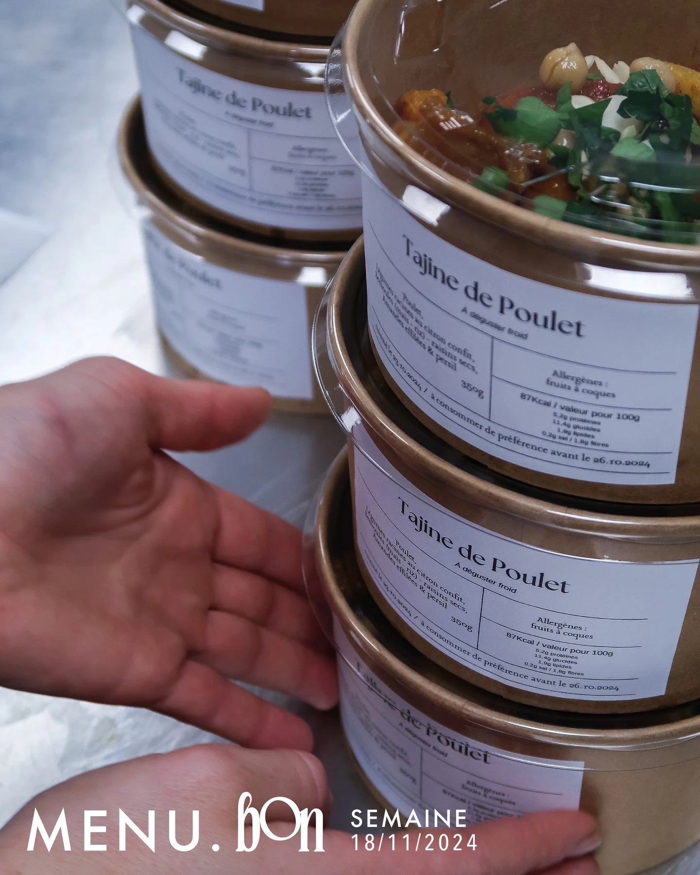 Nouveau menu compos&eacute; par notre chef 👩&zwj;🍳
Semaine 18 novembre 2024

🚐 Pour une livraison mardi prochain:
Commandez avant ce vendredi 15 novembre 18h

1&bull; Dinde &agrave; la cr&egrave;me ❄️
🌱 option VG : &Eacute;minc&eacute; v&eacute;g