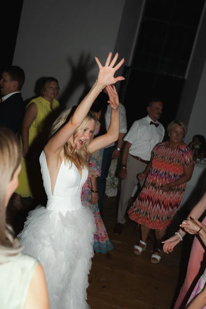 Noah-Hernandez-Magdalena-Matthias-Wedding-Photographer-103.jpg
