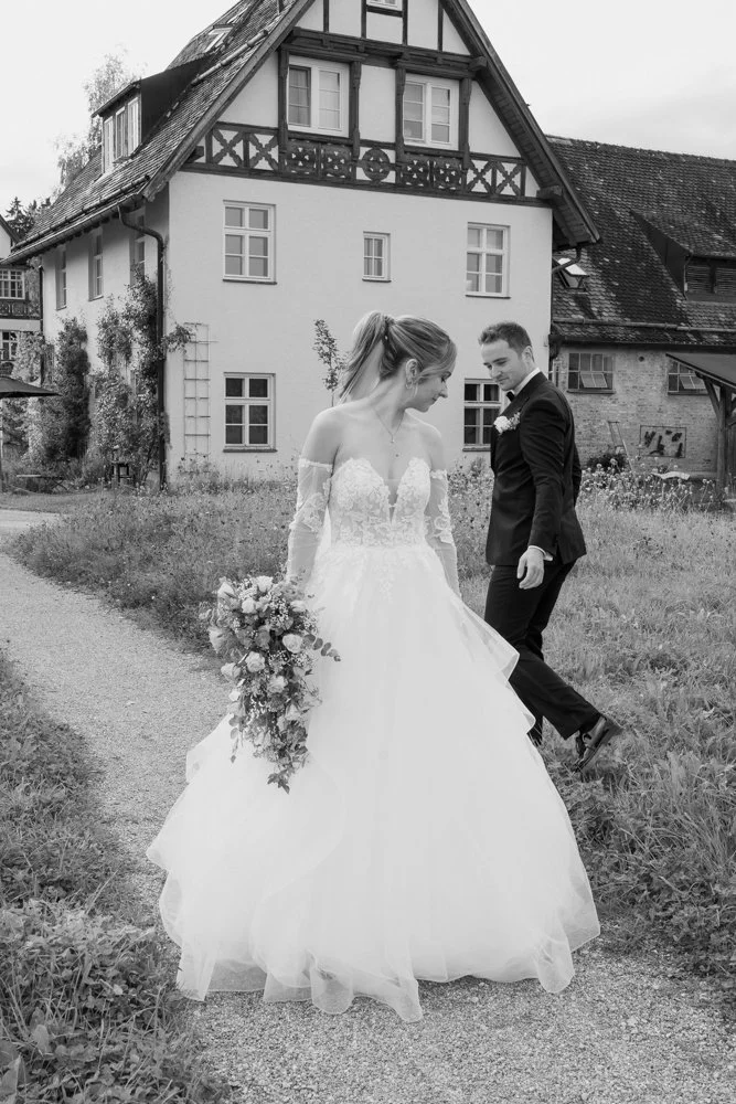 Noah-Hernandez-Wedding-Photographer-Gut-Sonnenhausen-39.jpg
