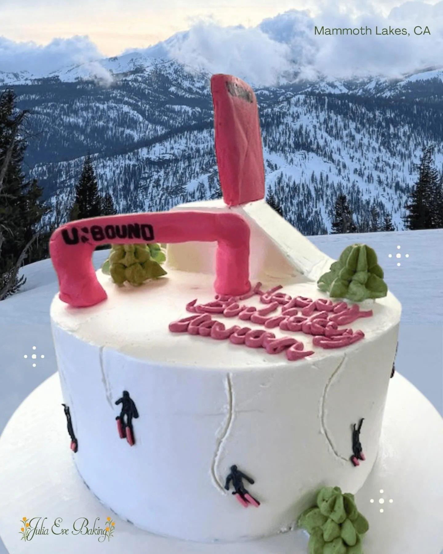 A custom Unbound Park cake order, perfect for the shredders in your life⛷️🏂

Order your custom cake today at JuliaEveBaking.com✨