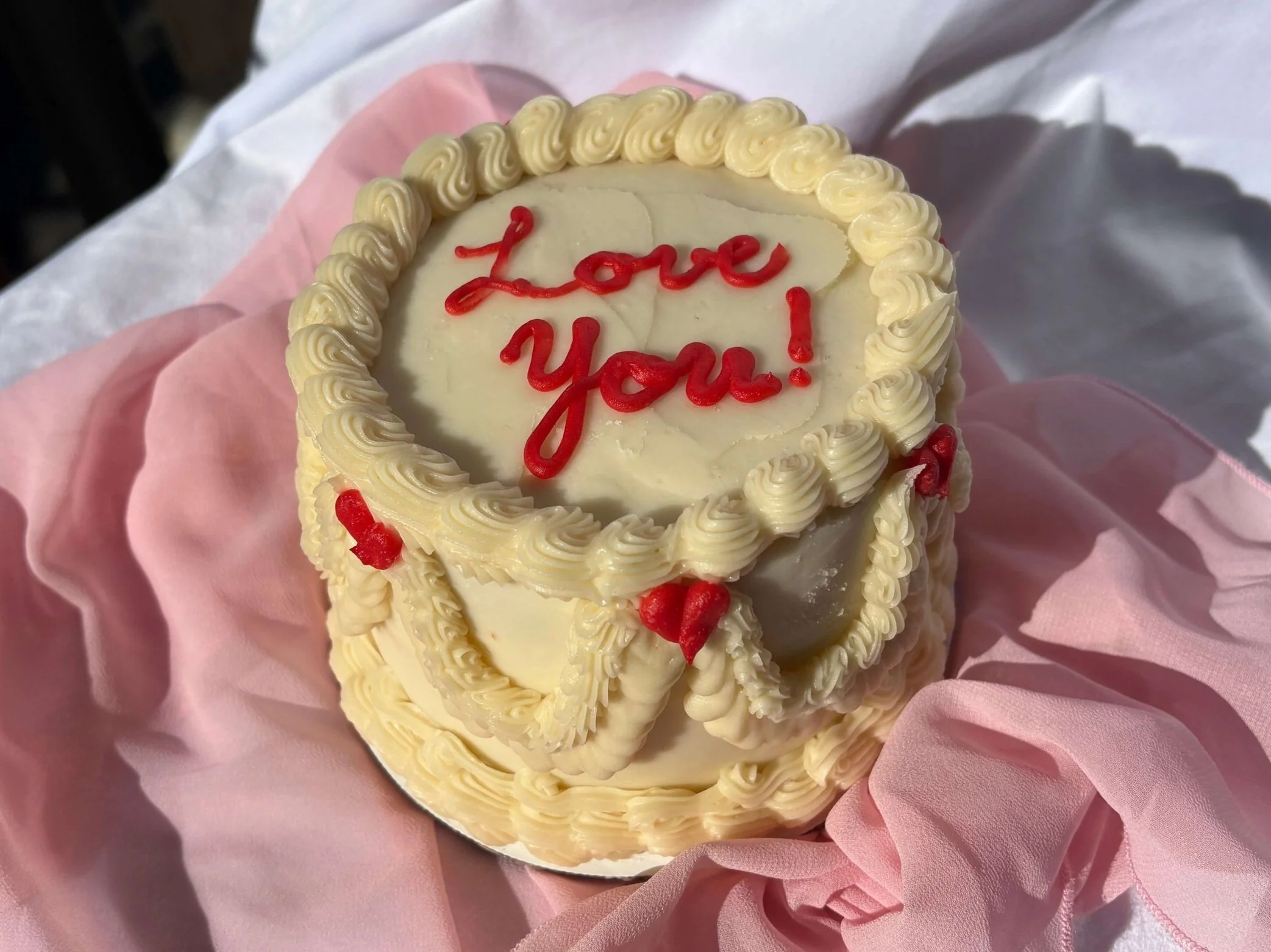 Feb_RedVelvetCake_1.jpg