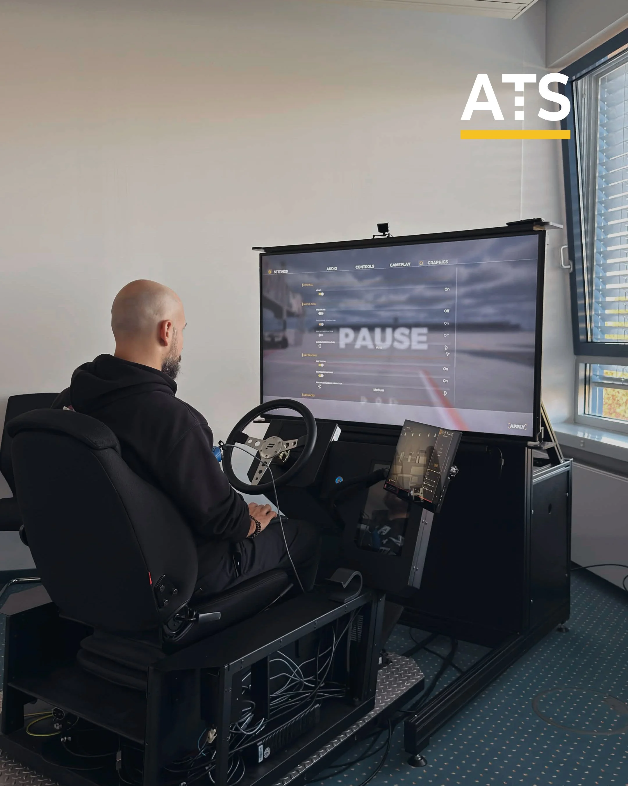professional-ground-handling-simulator.png-1.jpg