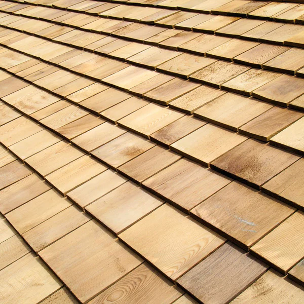 Cedar Shakes and Shingles — Lenz Construction