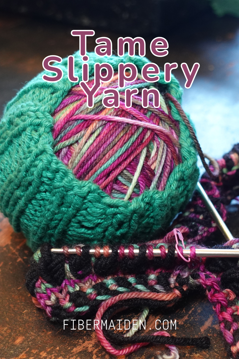 Ribbed Yarn Cake Cozy