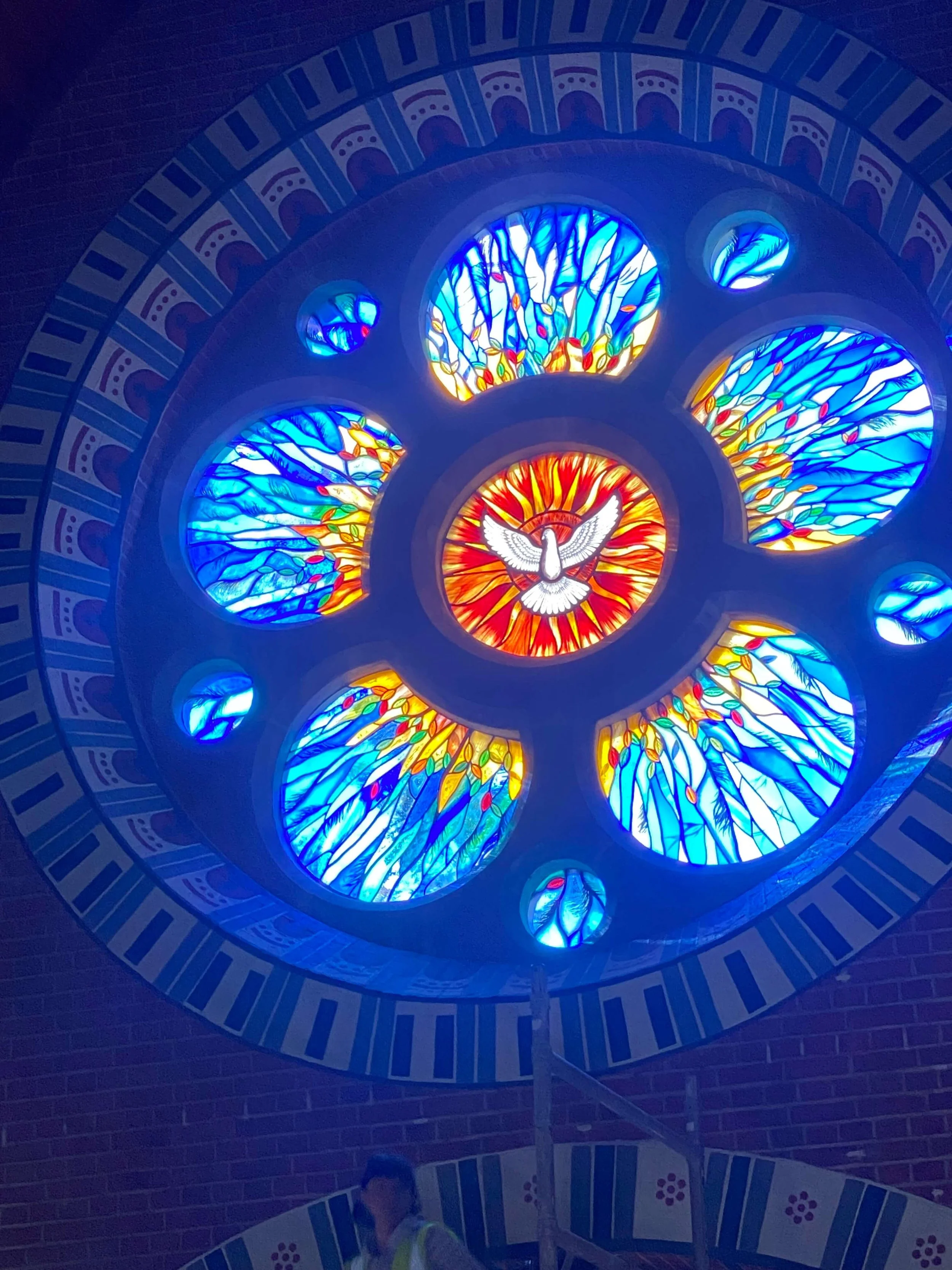 Amanda Blair Stained Glass_Ecclesiastical_IMG_0131.jpeg