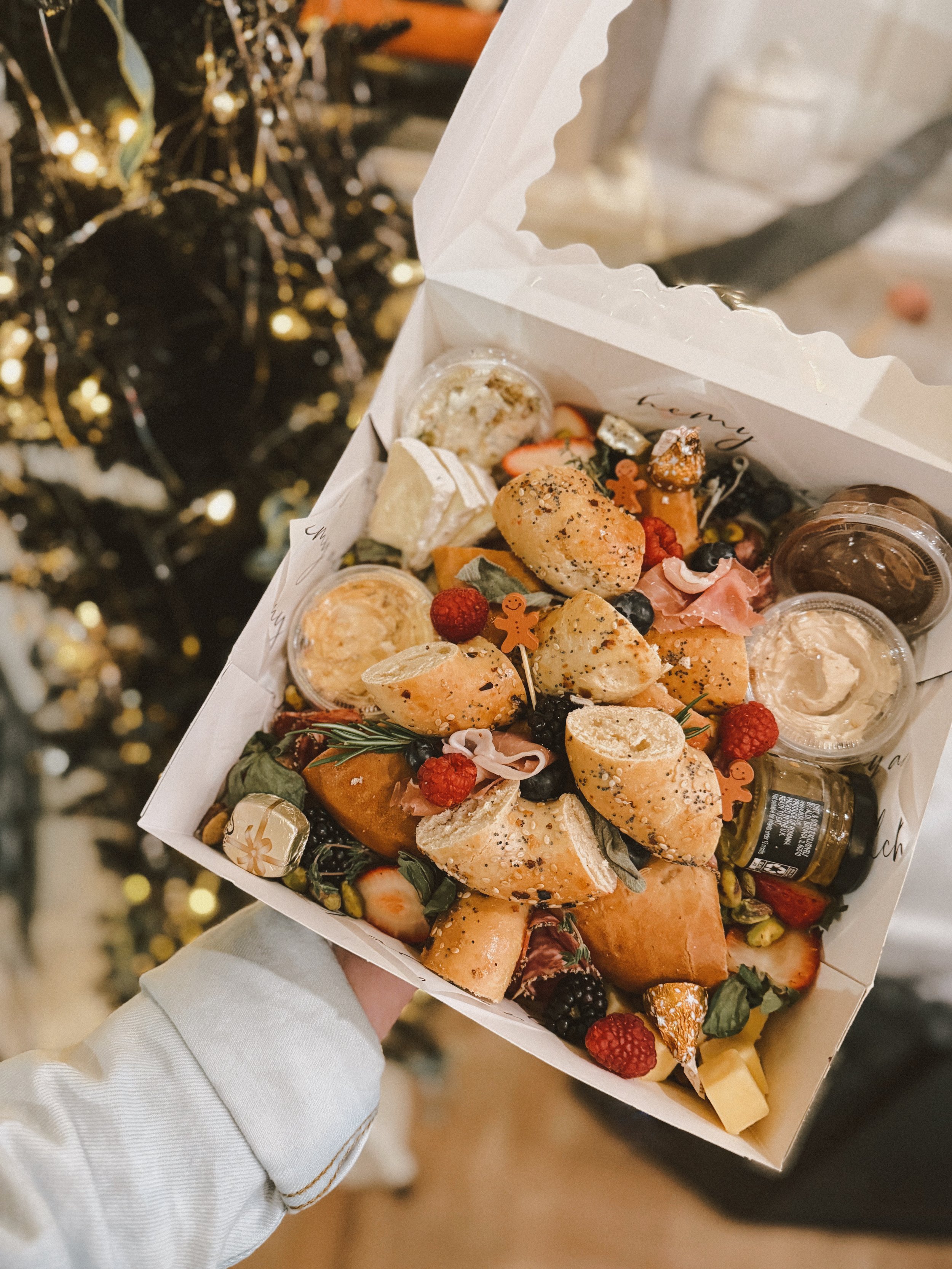 Holiday Bagel Board