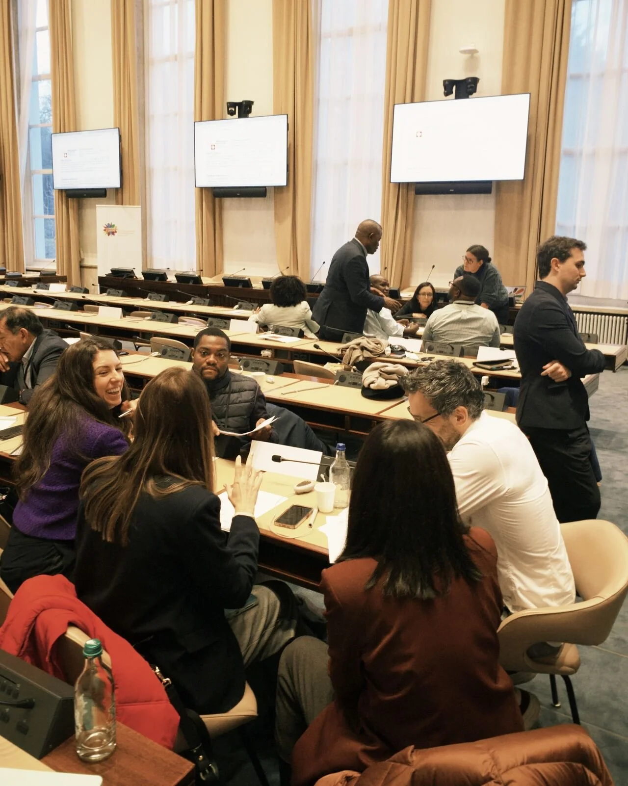 TEAMWORK AT GENEVA FORUM