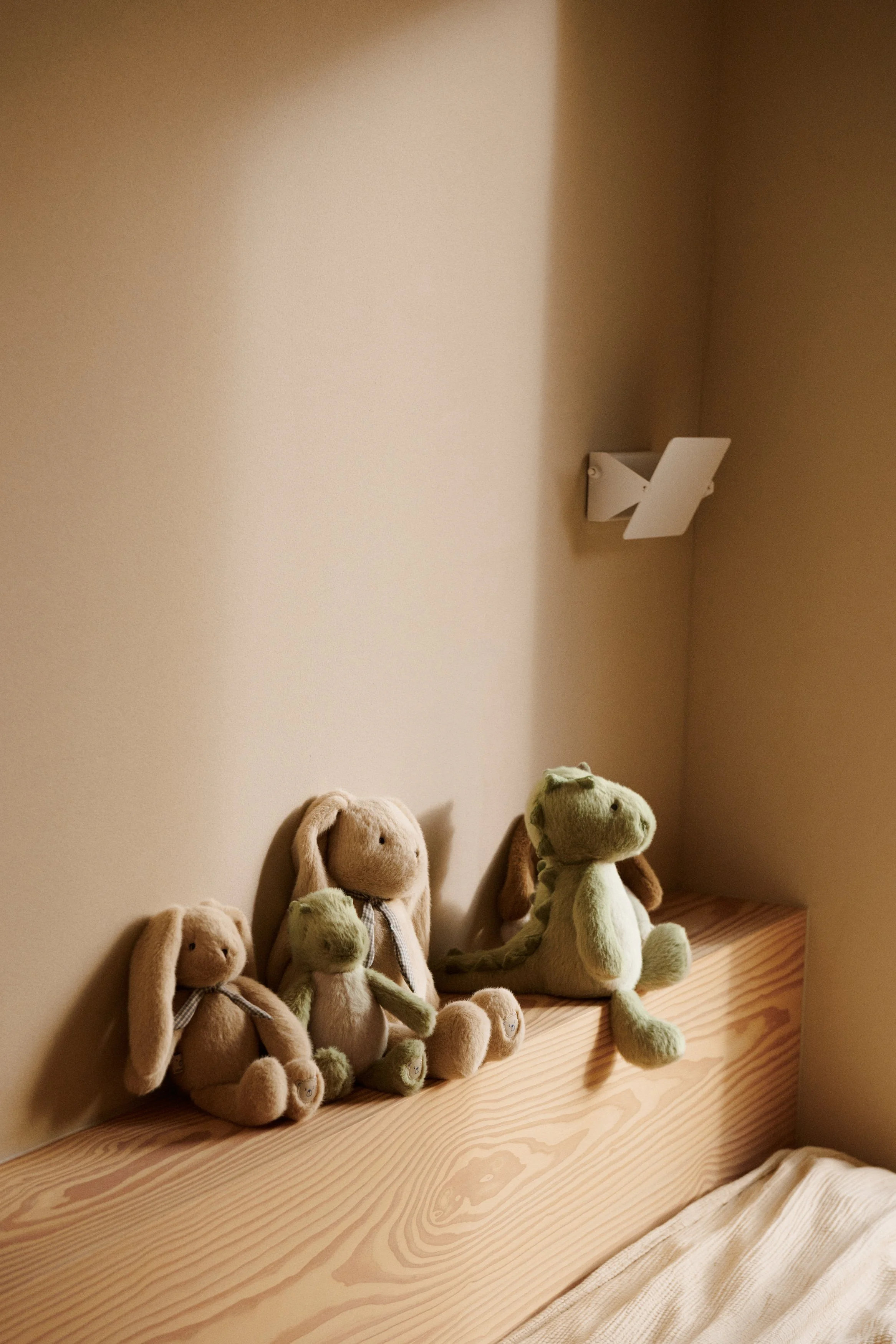 Living_3-24_Living260743.jpg