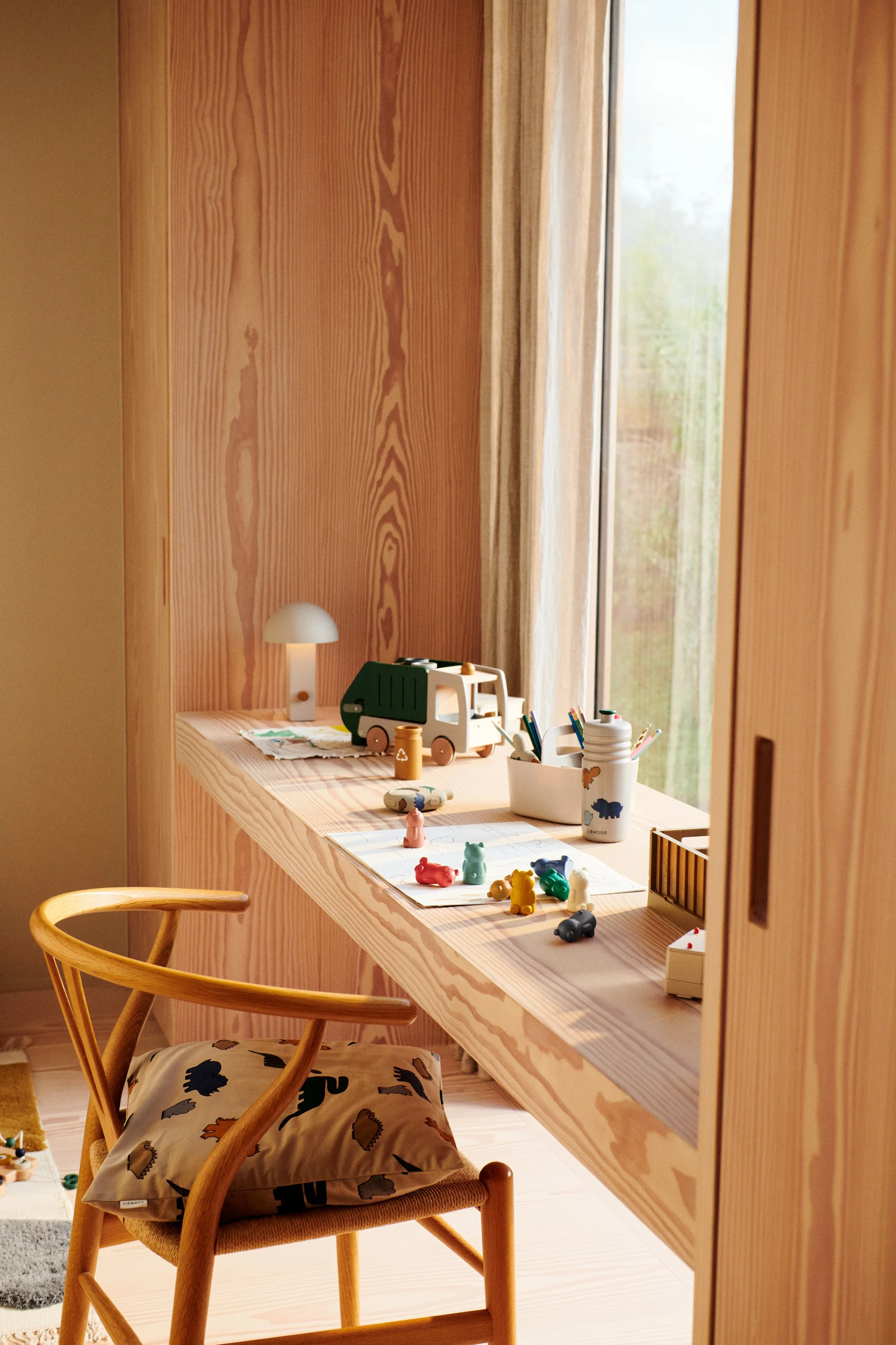15 Living_3-24_Living261885.jpg