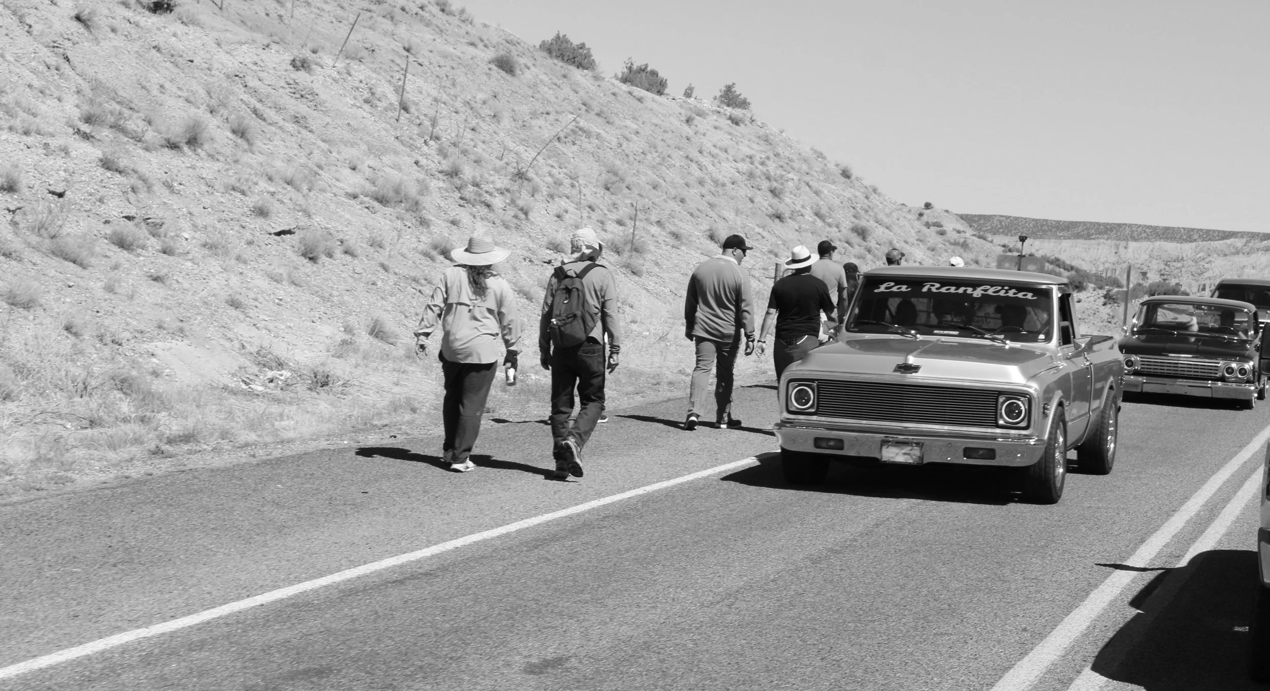 road to chimayo.JPG