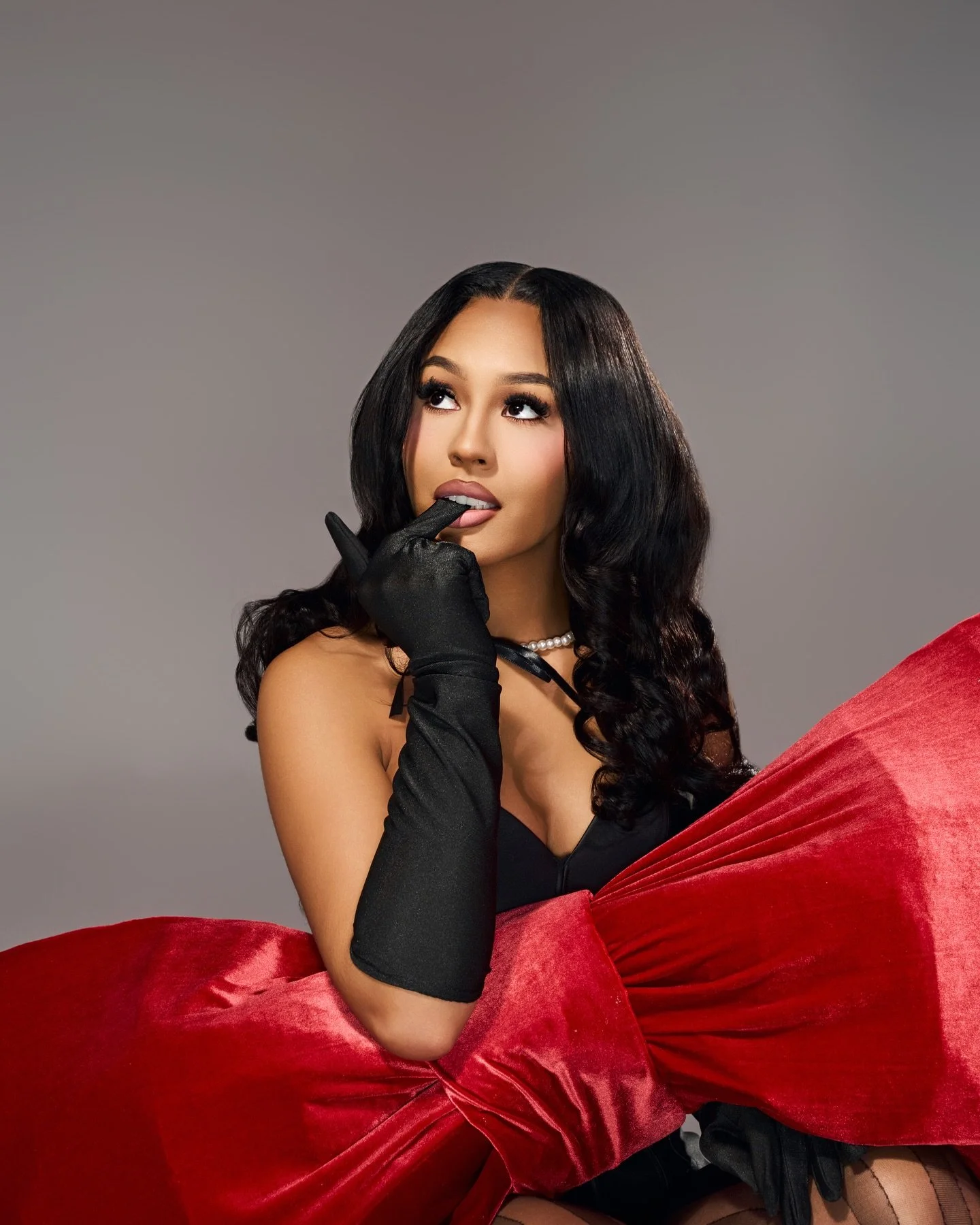 Would you be mines? 🎀🩷

@jailyn.london 

#miamiphotographer #browardphotographer #ljvisuals #fypage