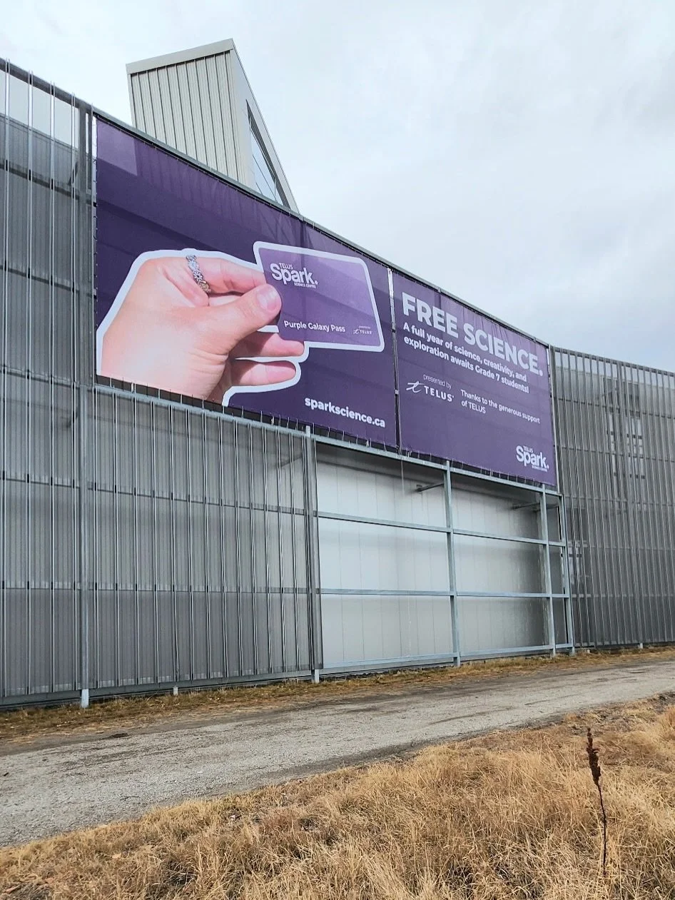 Another large-scale success at TELUS Spark! 🚀 Our team brought this massive banner to life to help spread the word, while delivering major visibility! 👀

&bull;
&bull;

#уус #calgary #telusspark #telus #signage