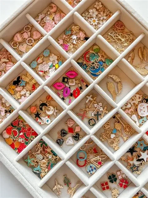 Charm Bar and Brunch 