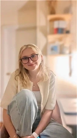 Professional photo of Kaeleigh Natale, LMHC