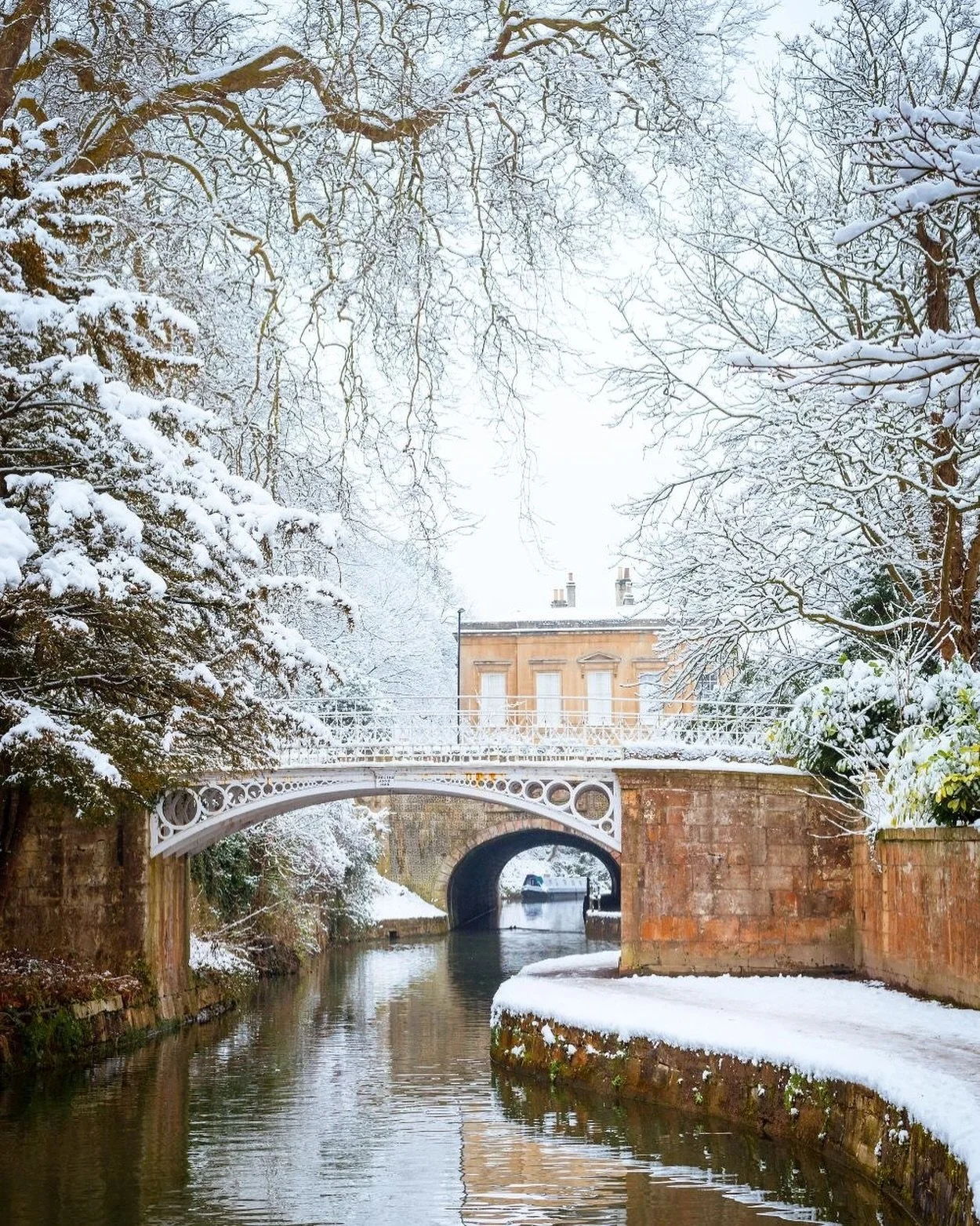 Anyone longing for that Christmas magic even after the holidays? 

Many of Europes Christmas markets will stay open well into January. If you&rsquo;re thinking about a last minute trip, there&rsquo;s still time to make it happen! 

And for Winter of 