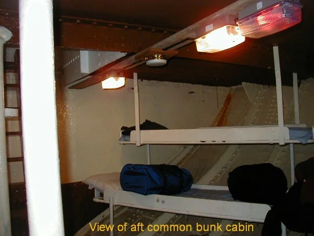 aft cabin.JPG
