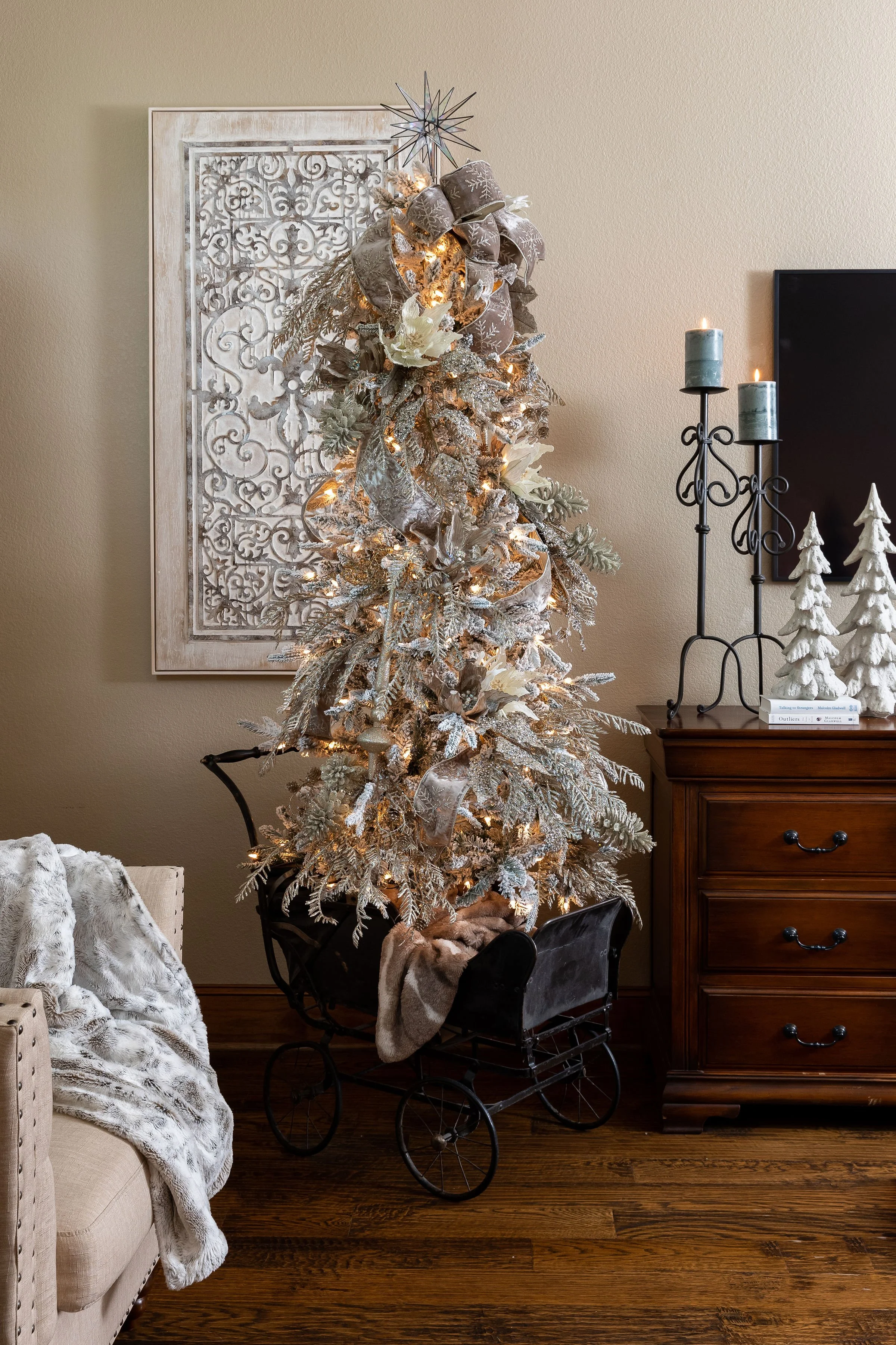 The Holiday Curators Delaneys Design Christmas 6.jpg