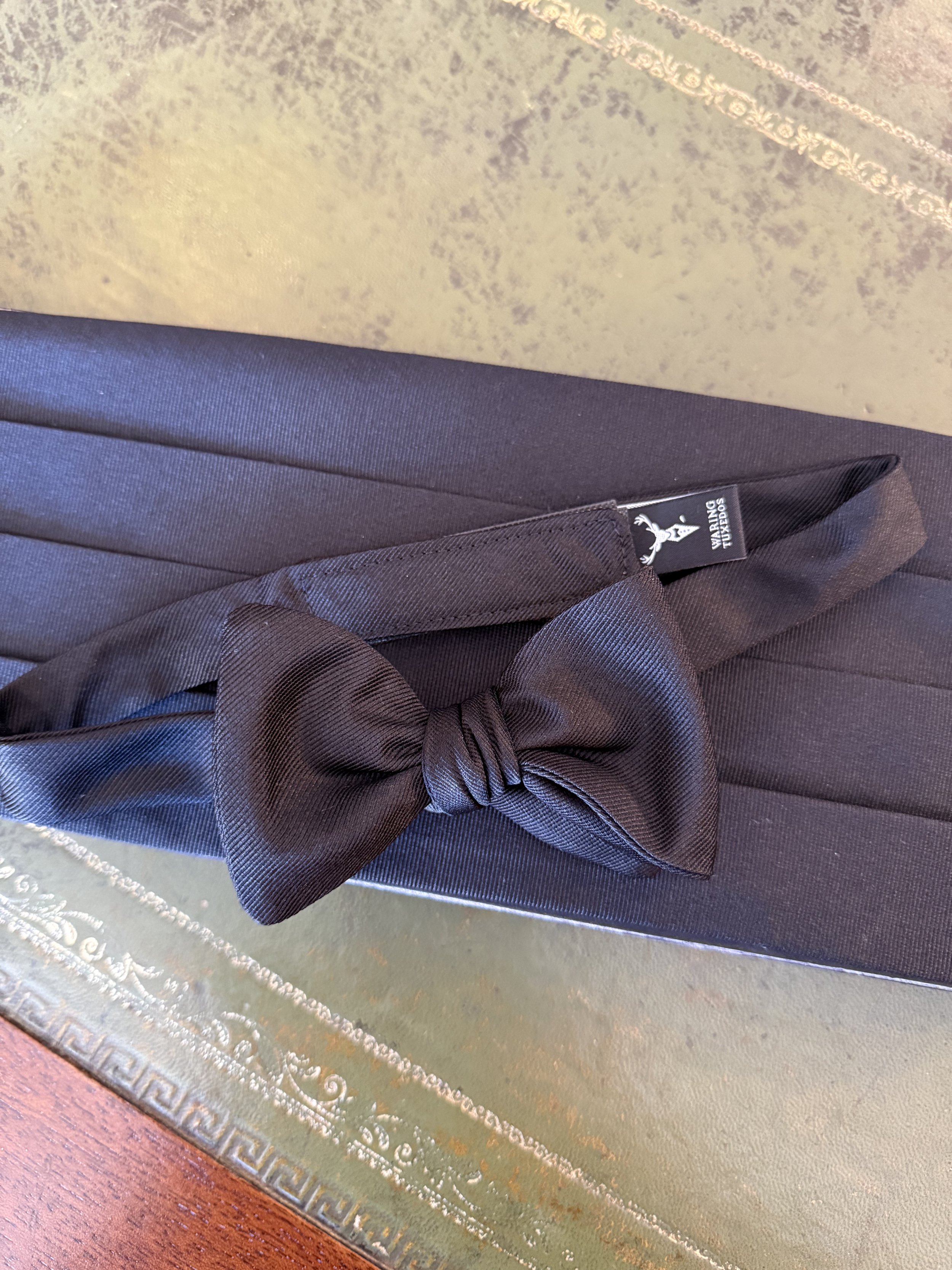 waring-tuxedos-bow-tie-and-cummerbund.jpeg