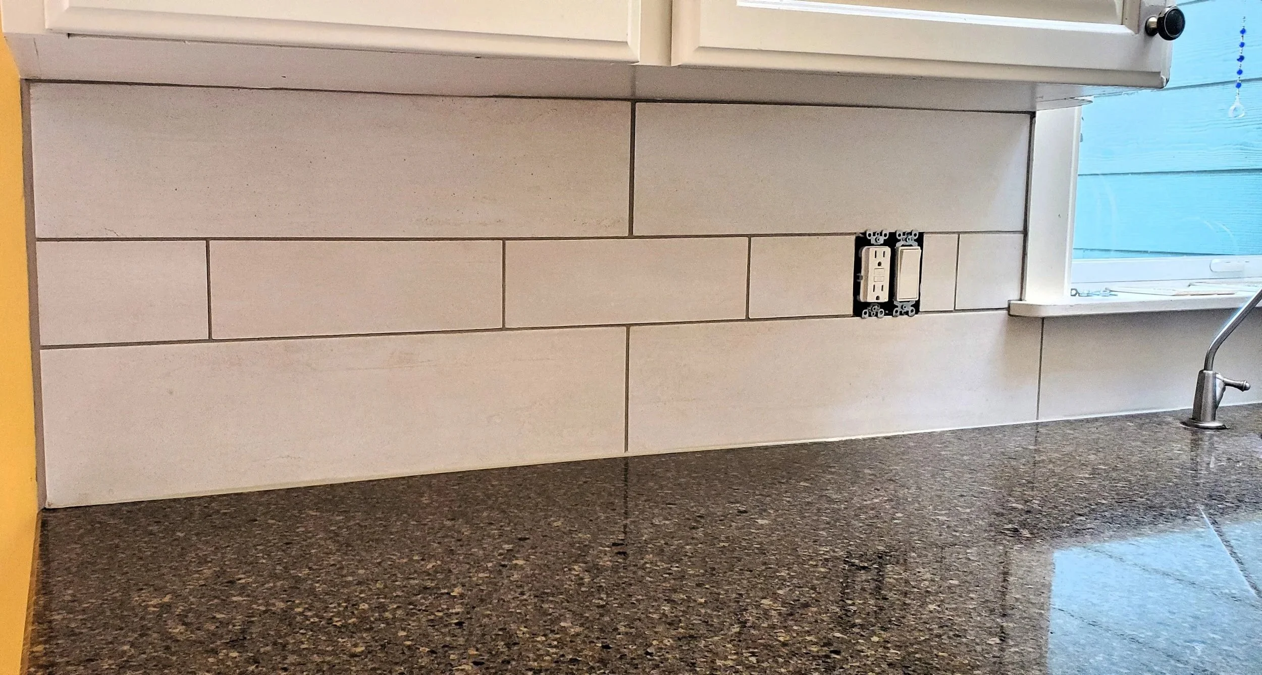 white+tile+backsplash4.jpg