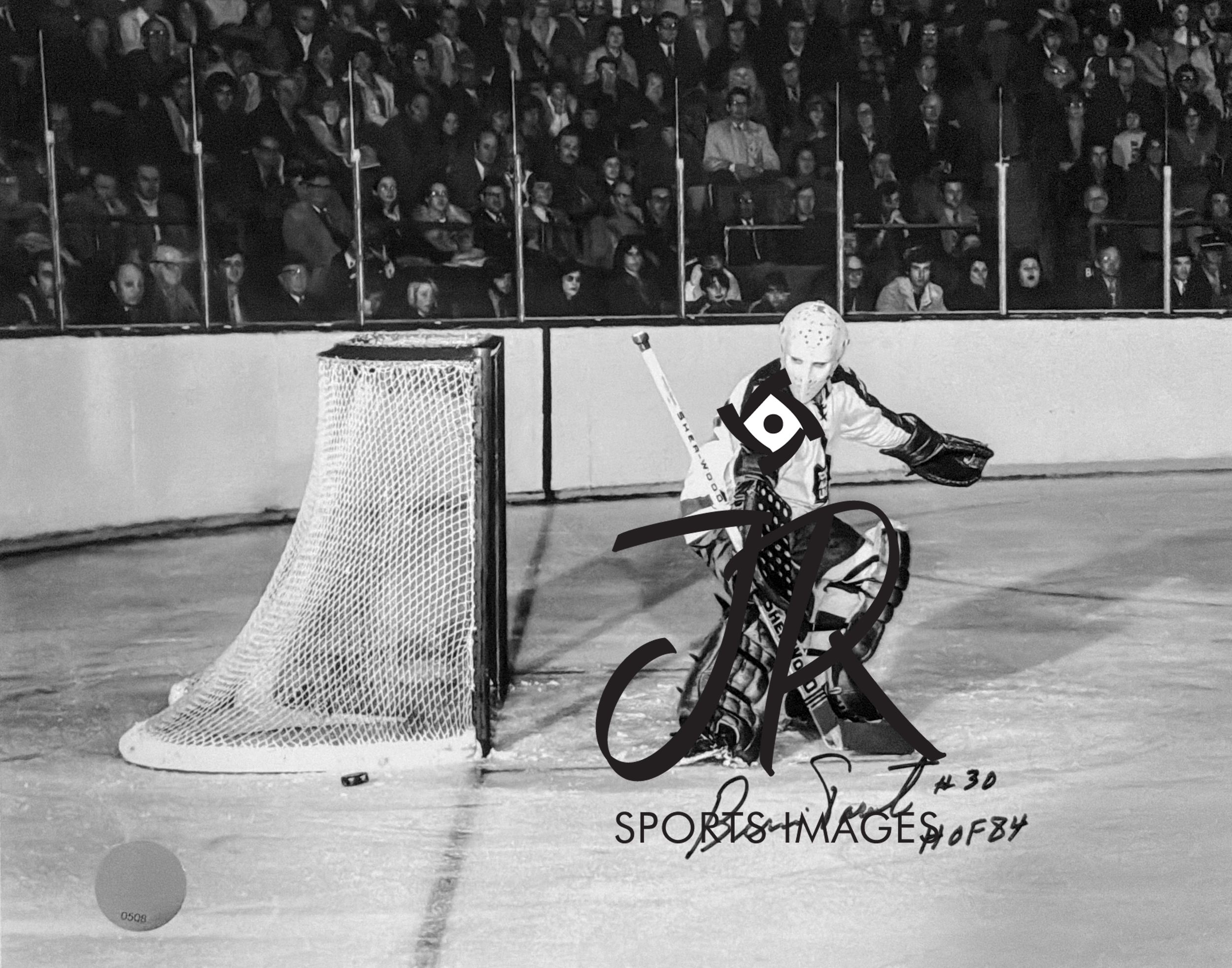 BERNIE PARENT TORONTO MAPLE LEAFS AUTOGRAPHED WITH COA.