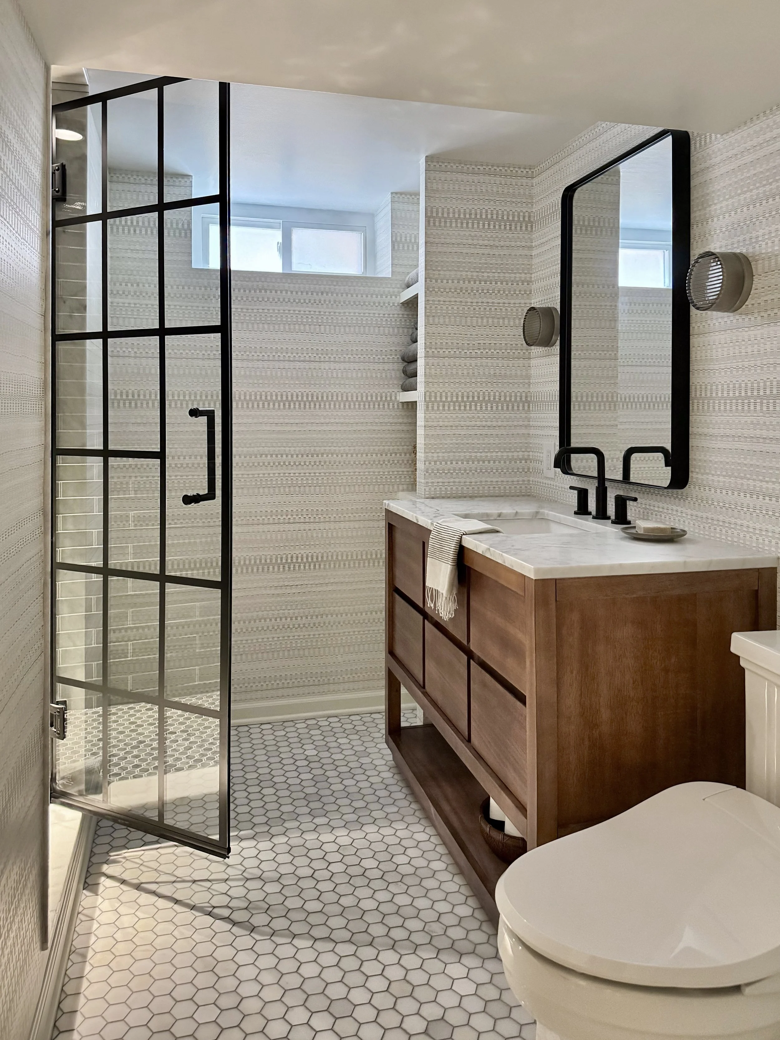 Loquist Bathroom.jpg