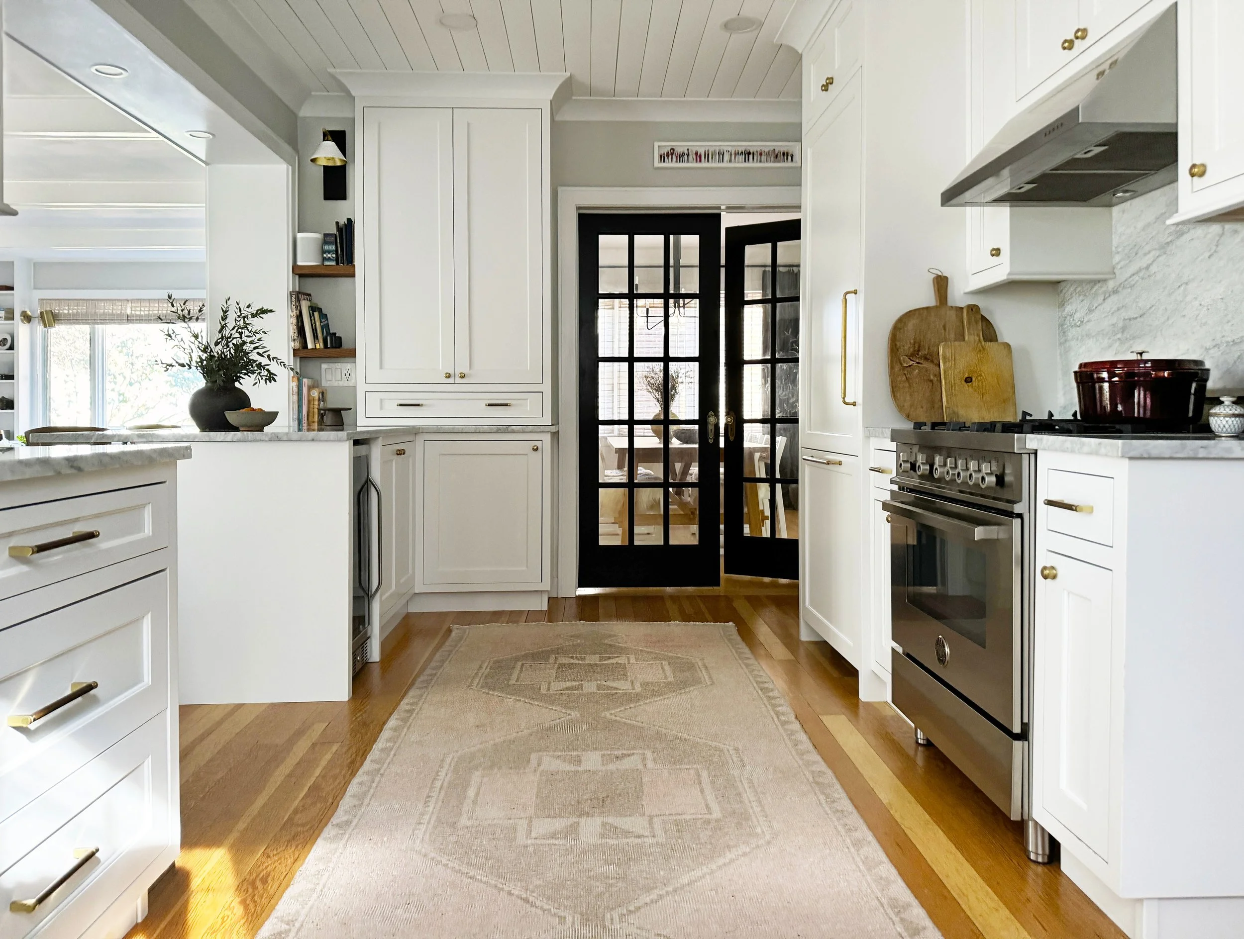 Cover Kitchen Toward Dining.jpg