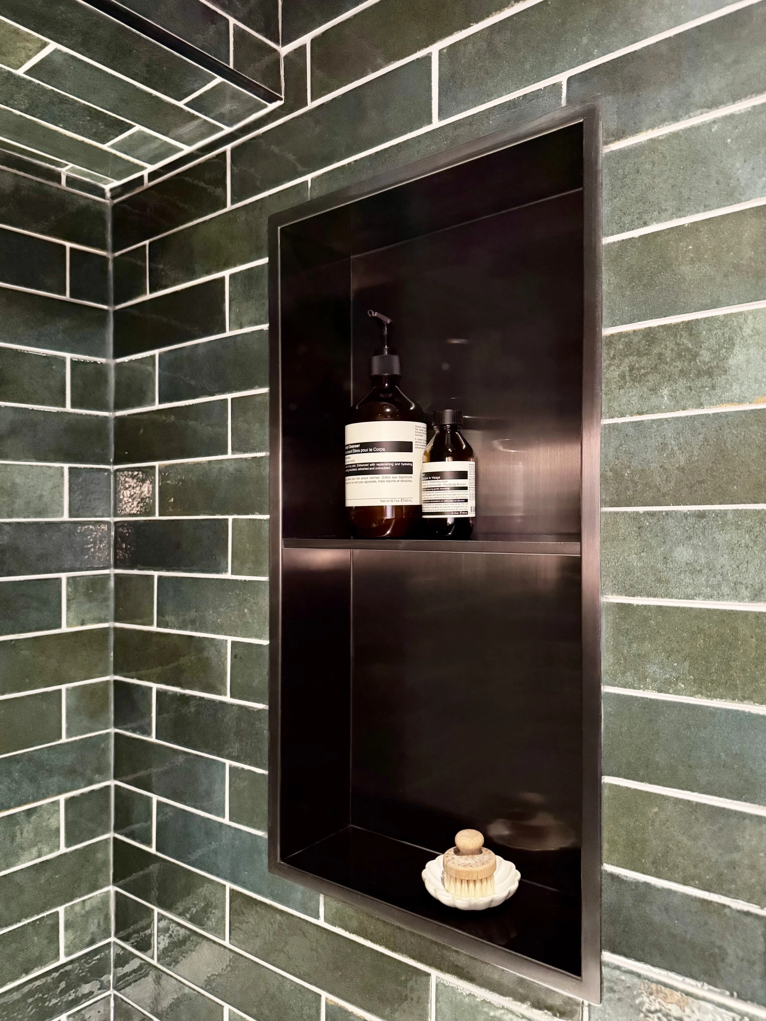 Loquist Shower Niche.jpg