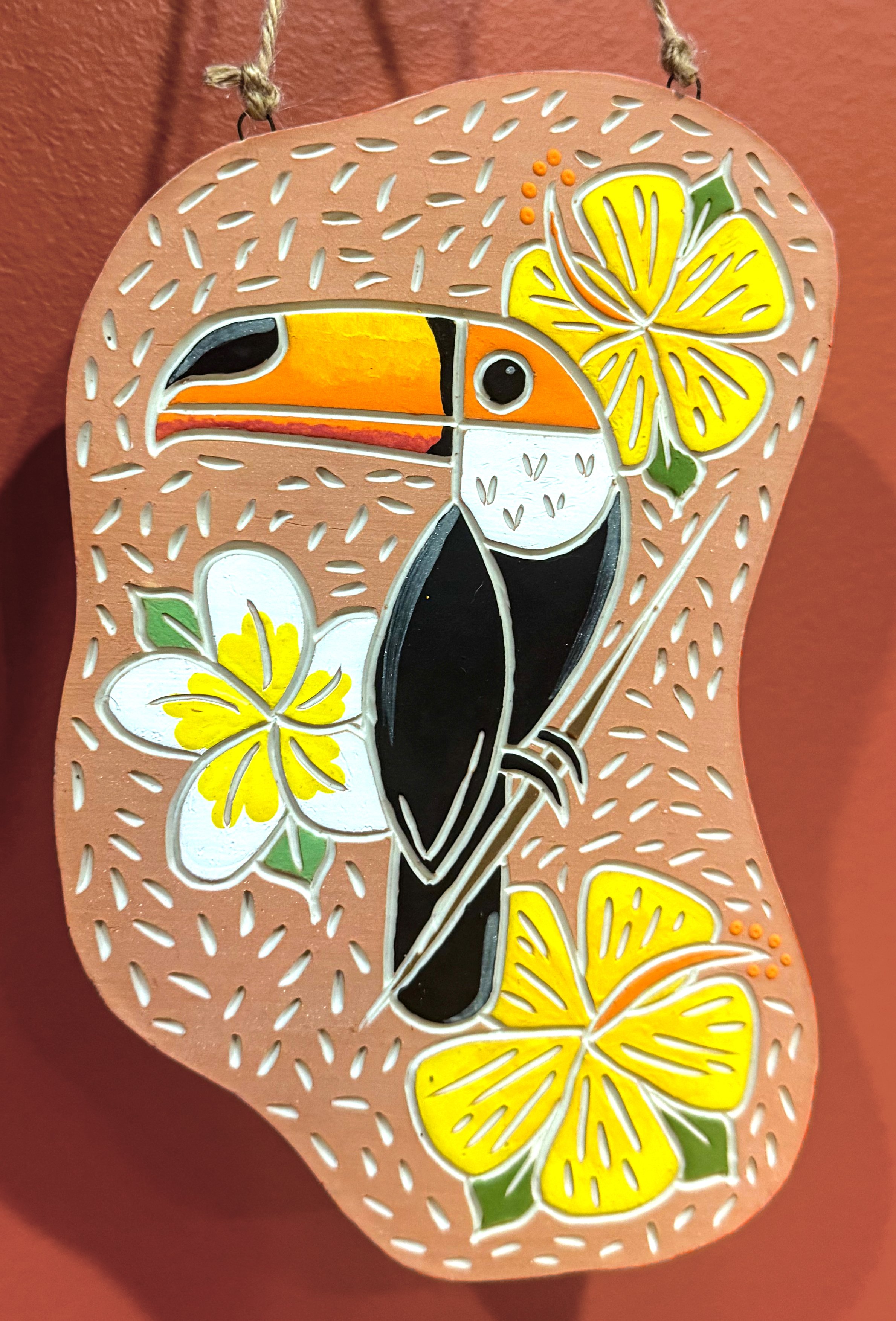 HTP_ToucanWallHanging_v01.jpg