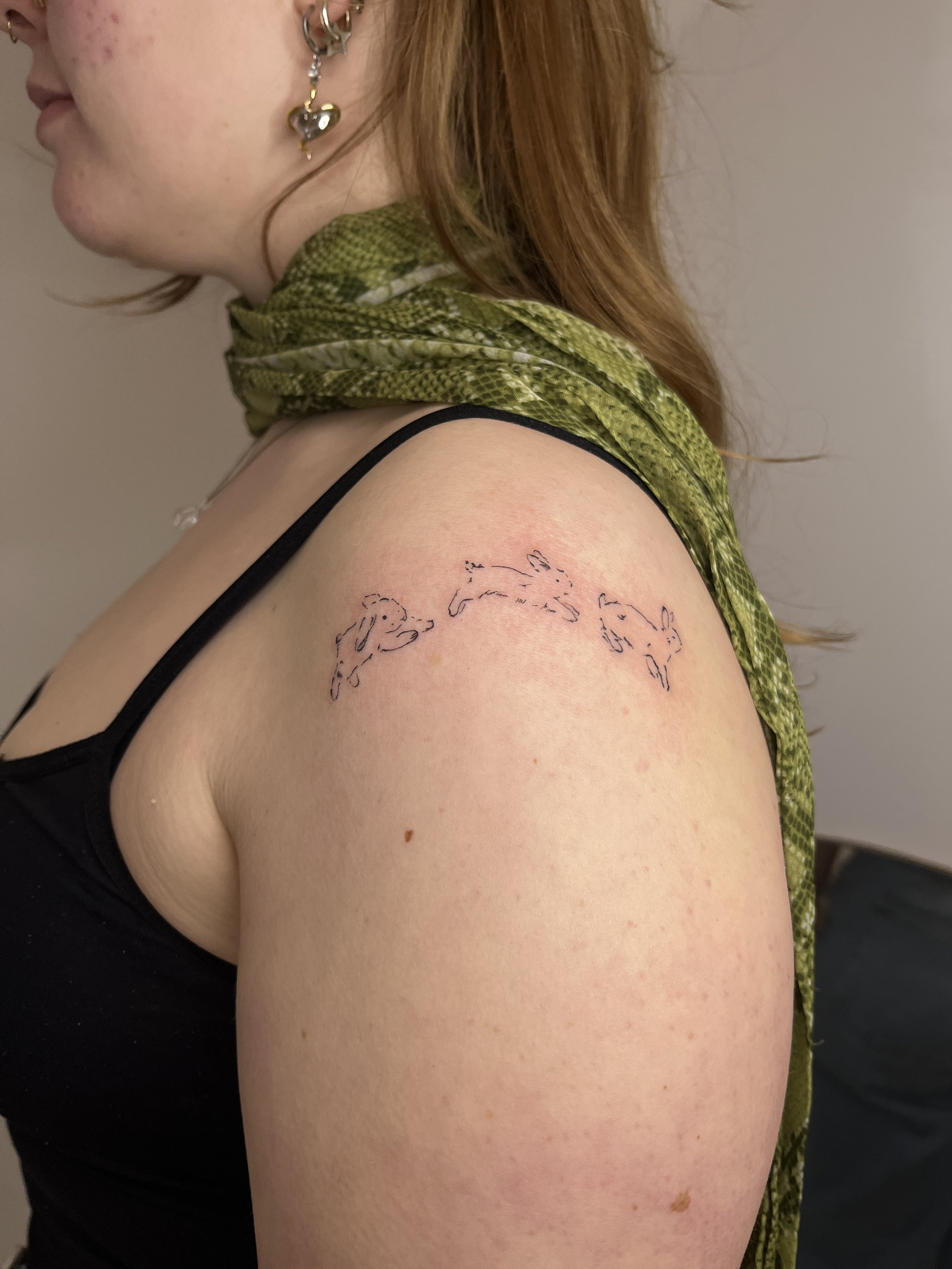Victoria_biscuitsandbunnies_Tattoo_Wien_Drei_hasen_IMG_7386.JPG