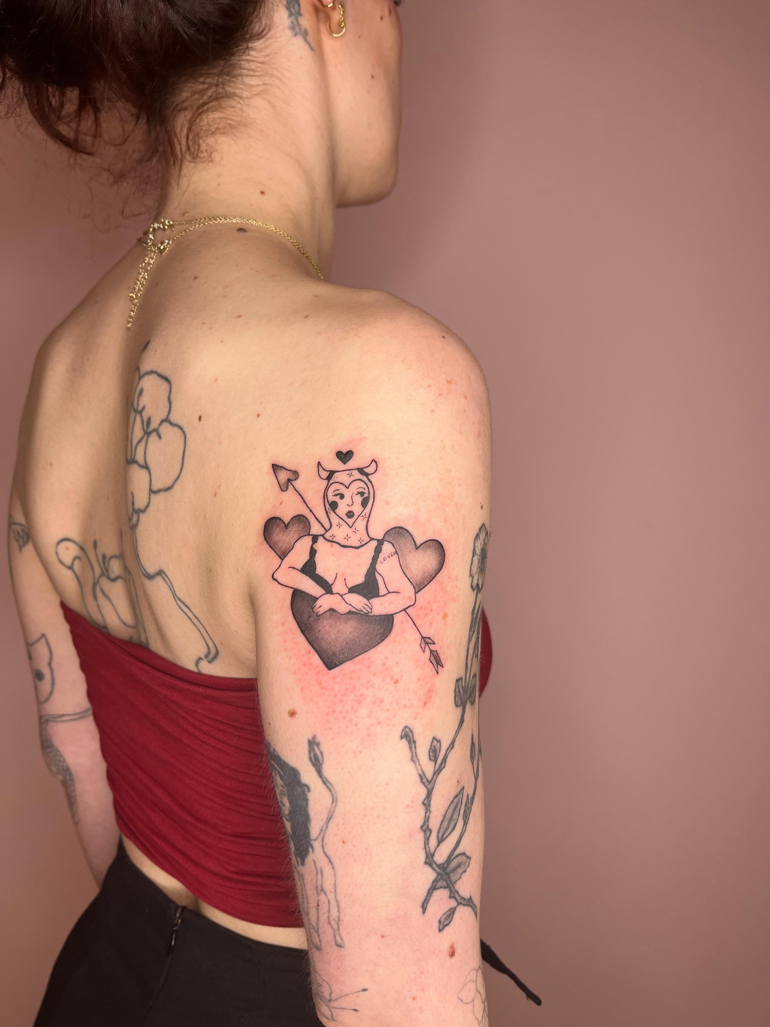 Steff_biscuitsandbunnies_Tattoo_Wien_Herzkriegerin_IMG-20250605-WA0020.jpg