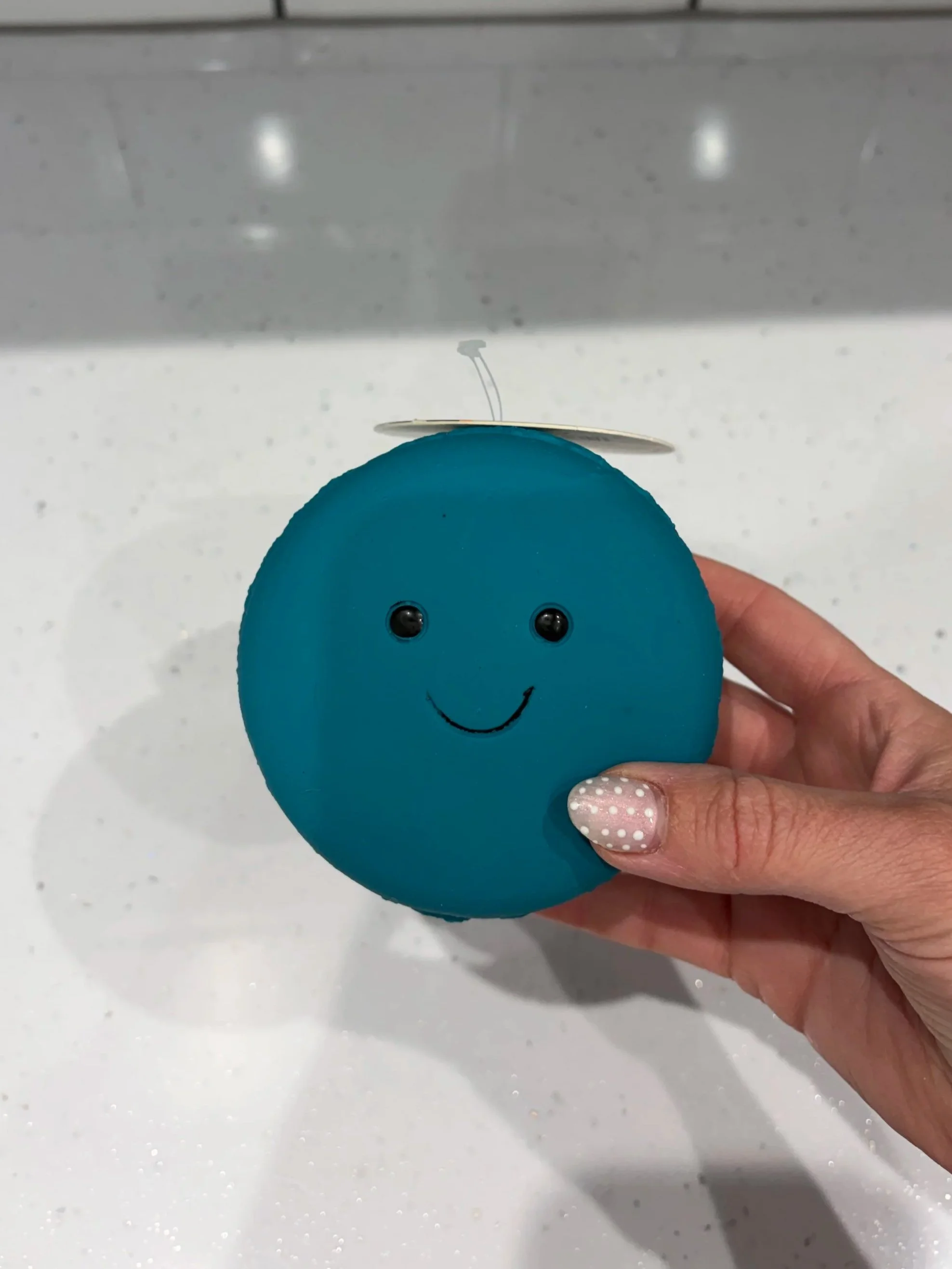 Macaron latex toy