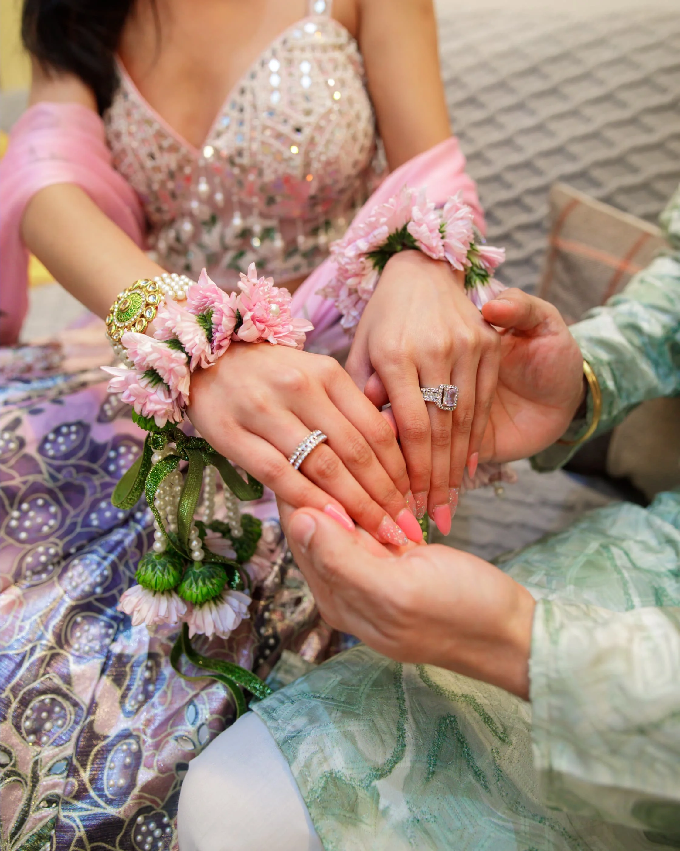 HAND GAJRA 2.jpg