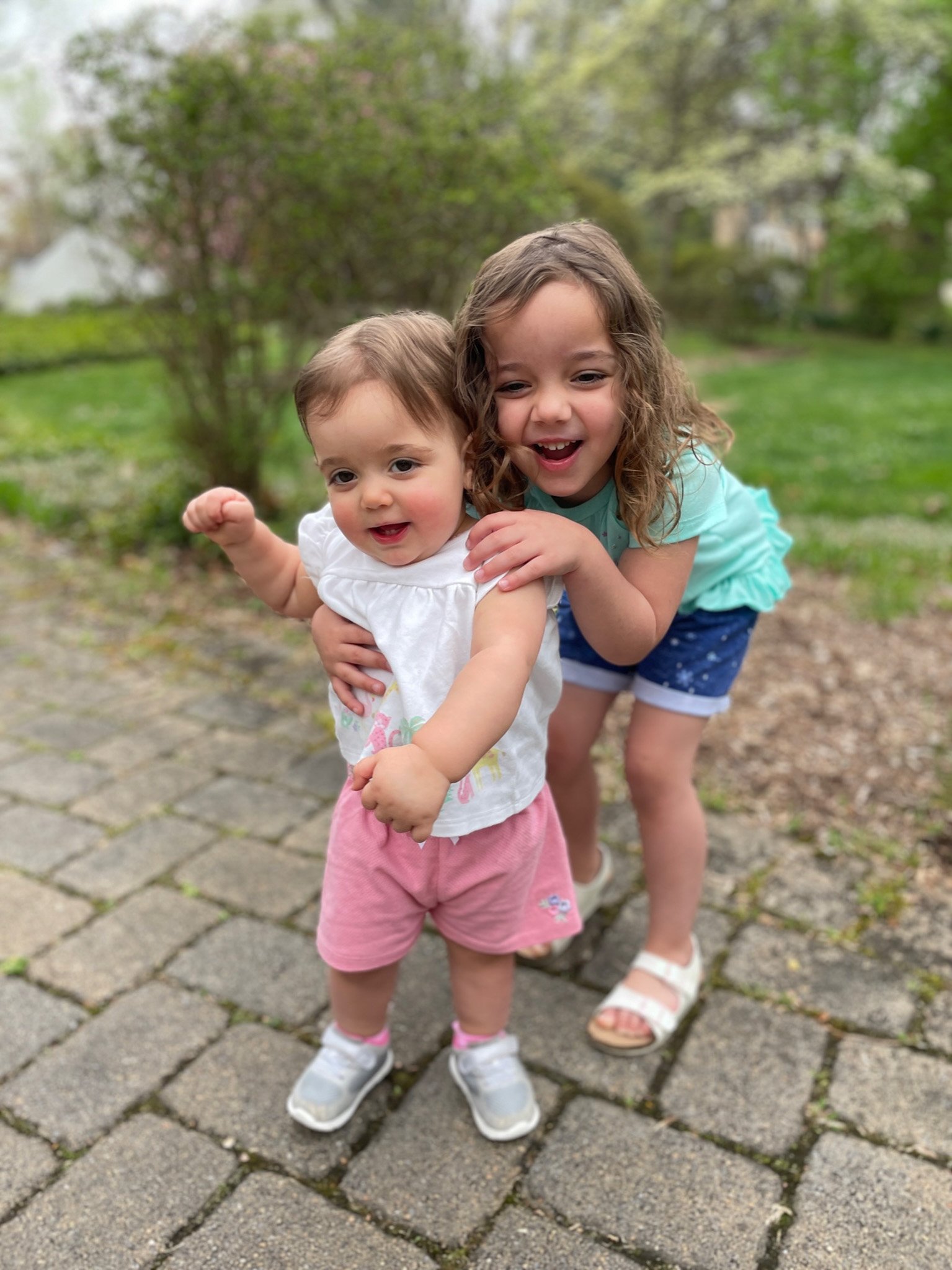 Emma and Anna