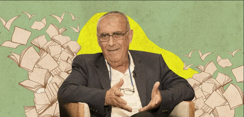 رسالة إلى ممدوح عزّام… أحرقوا قلوبَنا حين أحرقوا مكتبتك