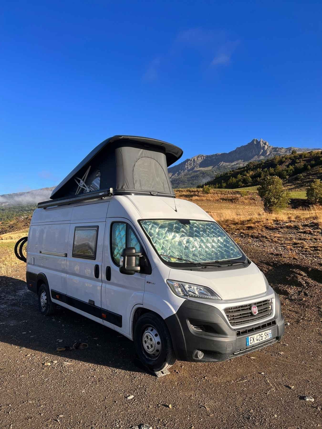 van-amenage-fiat-ducato-tours.jpg