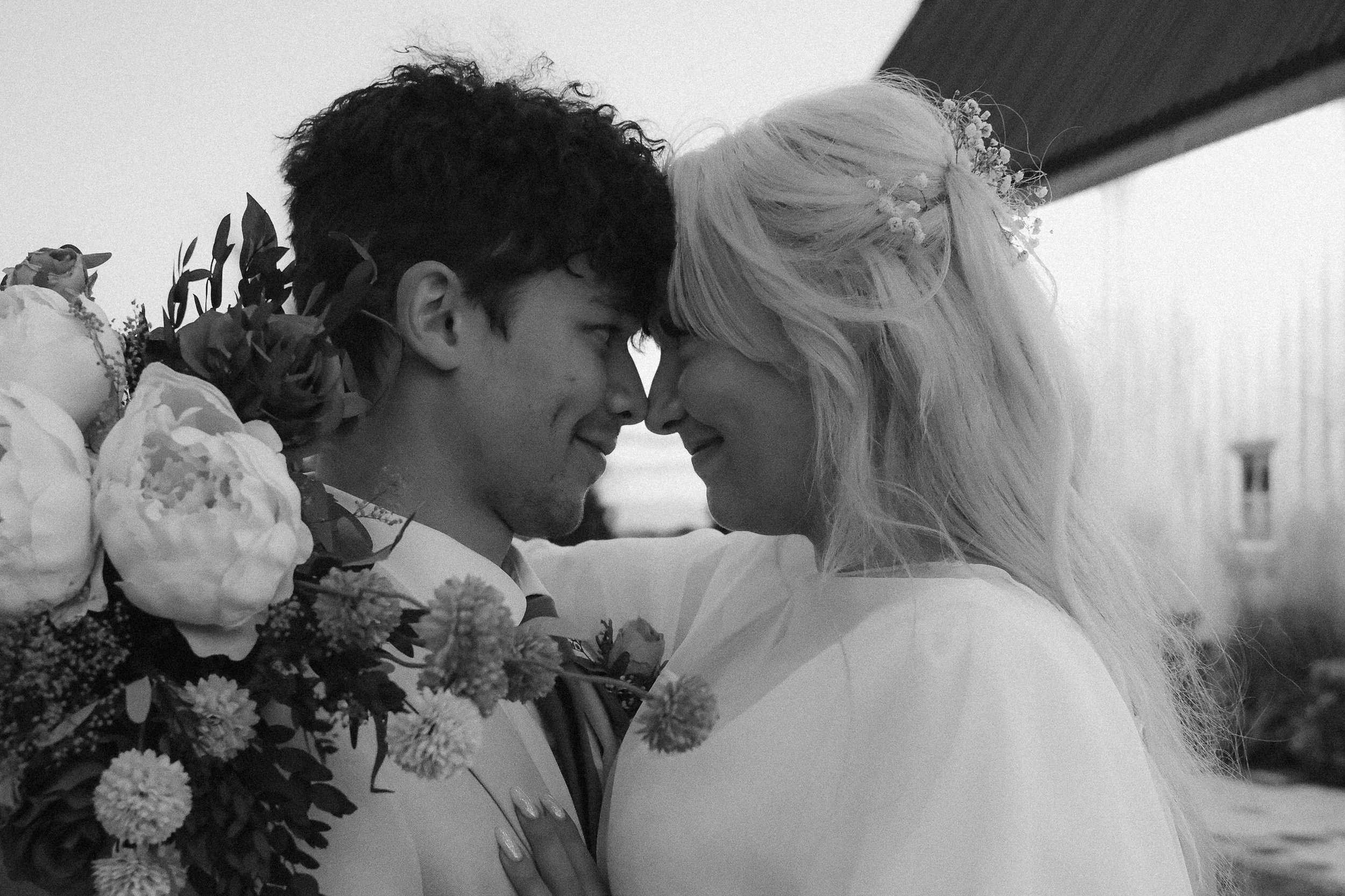 Photographe mariage intime en Montérégie