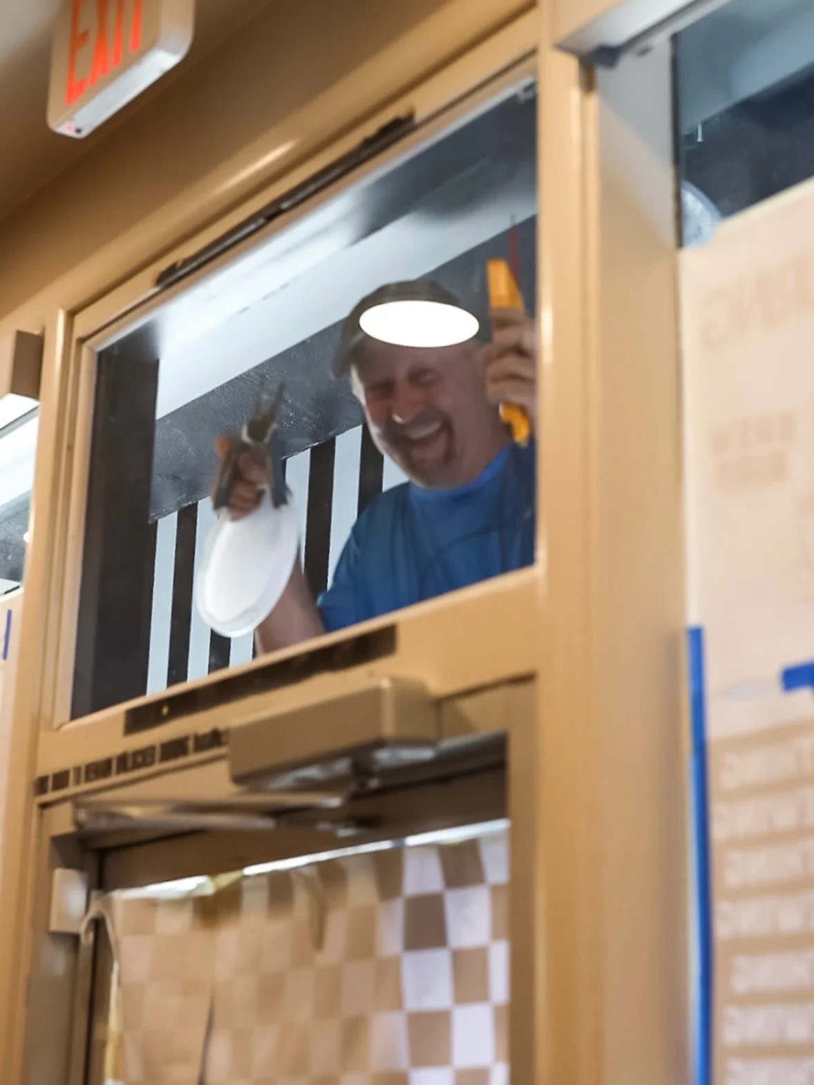 Putting the final touches on our caf&eacute;.
Soon these warm lights, cozy colors, and fresh cups will be yours to enjoy.

Opening soon next to @vicsicecream! ☕️ #brewbird
