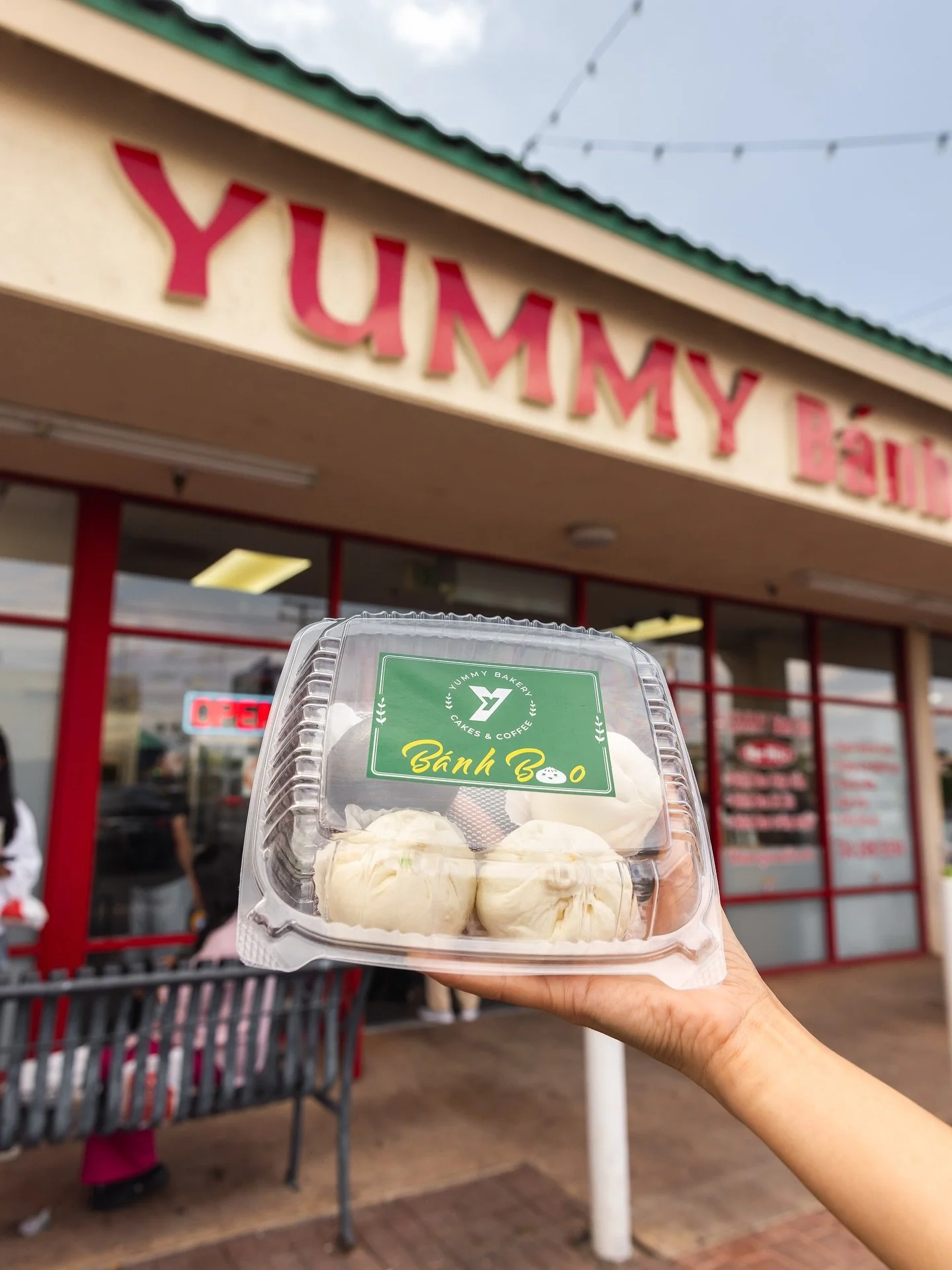 Just steamed, just for you 🥢 Take home a pack of our soft, savory B&aacute;nh Bao today&mdash;available in-store or online 🚗

#ocfood #ocfoodie #orangecounty #bakery #pastries #sweets #vietnamesedessert #vietnamese #bao