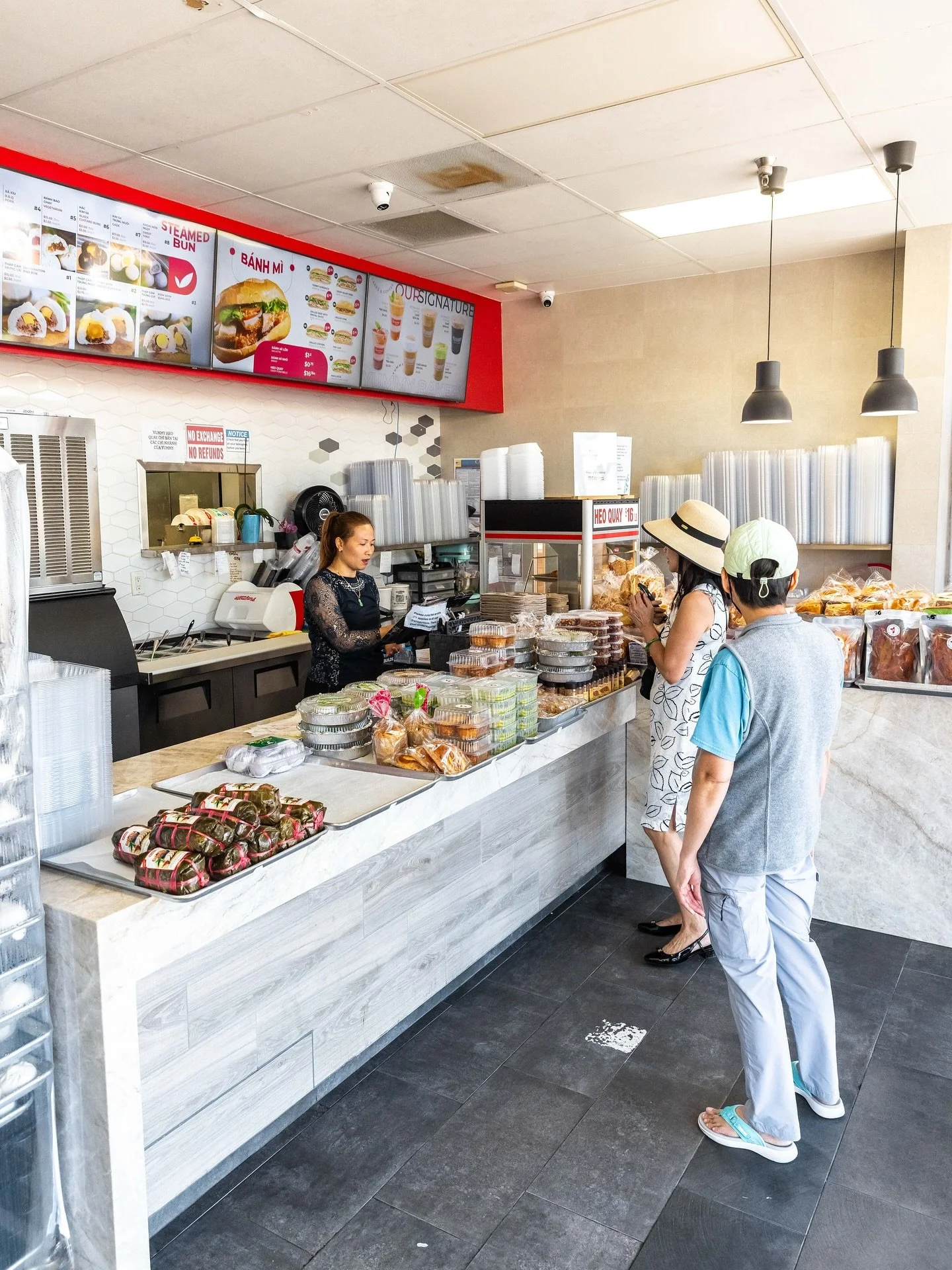 Our team&rsquo;s always ready to help you pick the perfect treat 🍰💕 Stop by and stock up on your favorites to share with friends &amp; family this holiday season 🎄

#ocfood #ocfoodie #orangecounty #bakery #pastries #sweets #vietnamesedessert #viet