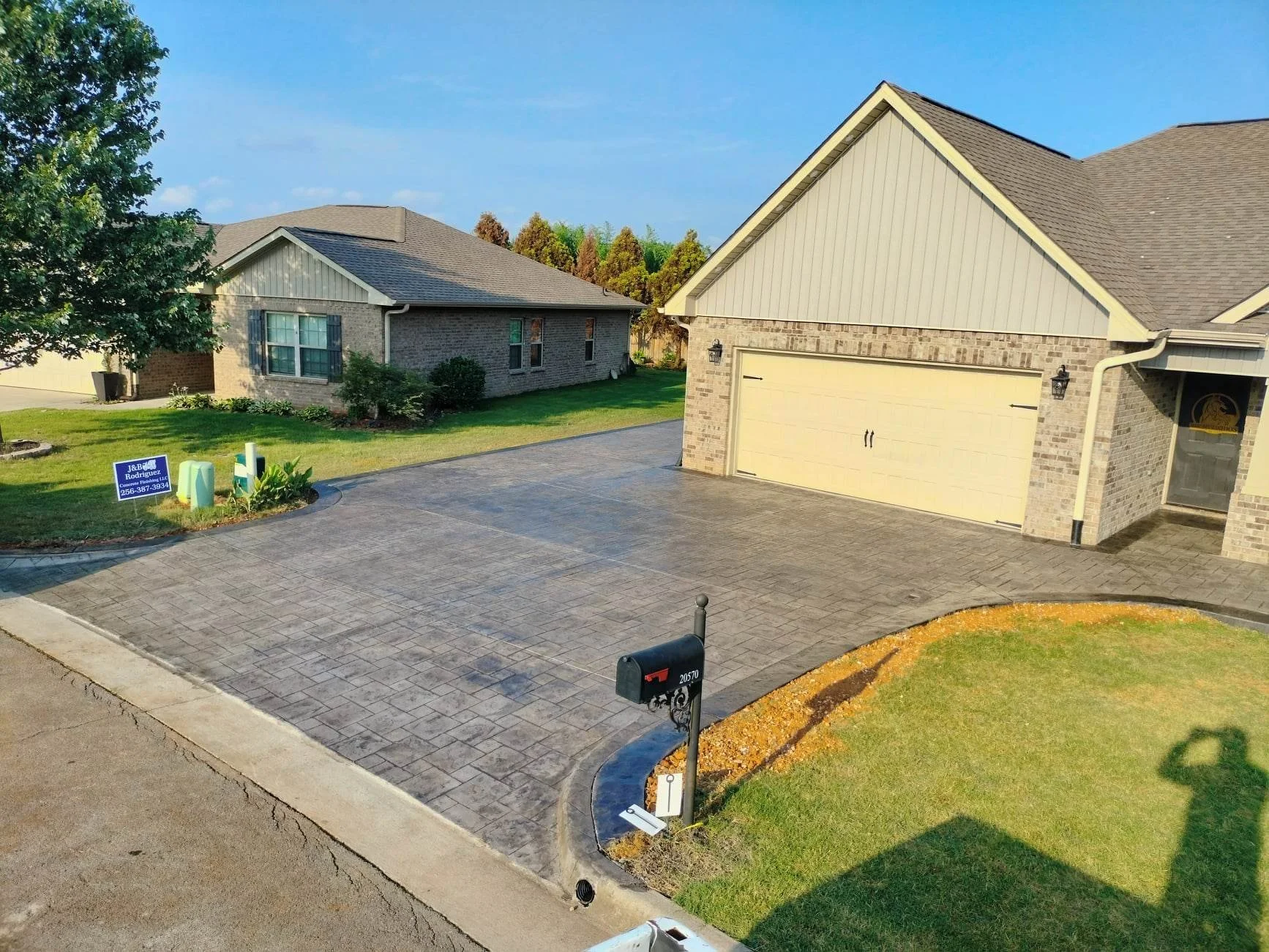 Stamped stain driveway