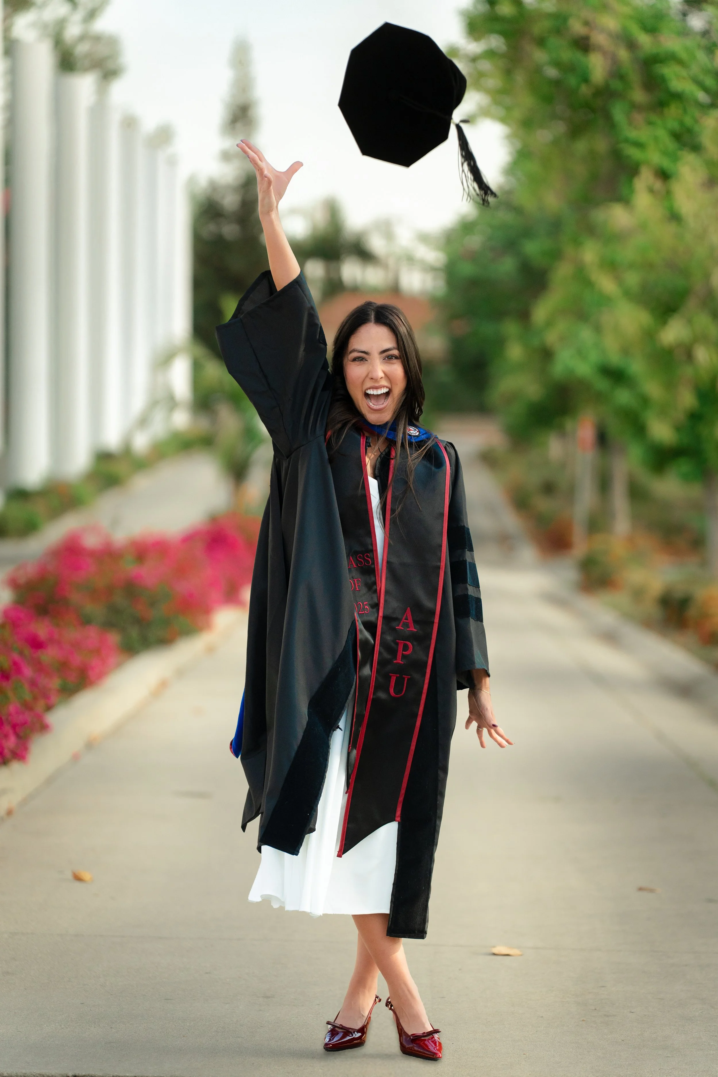 Chloe Grad Photos-6.jpg