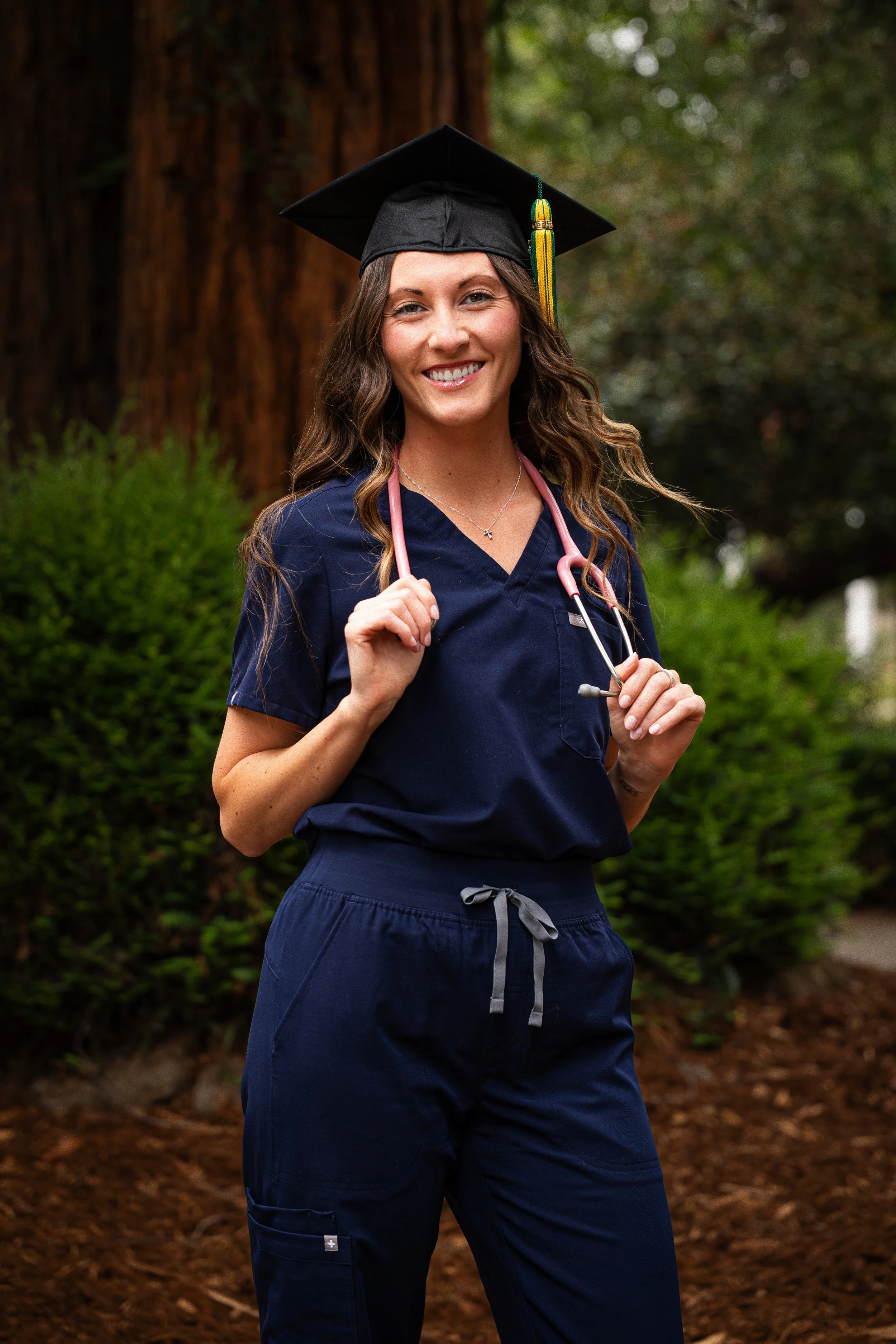 Bannah Grad-7.jpg