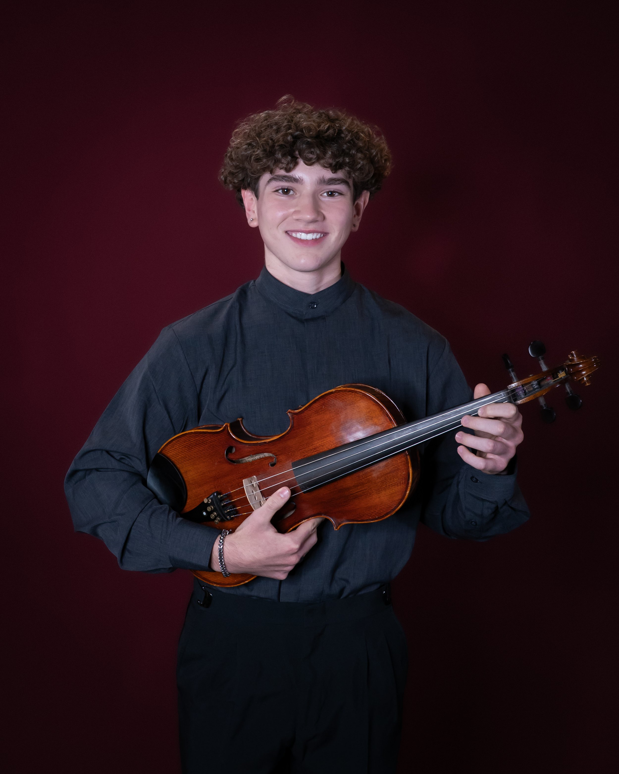 Select Strings JF904482.jpg