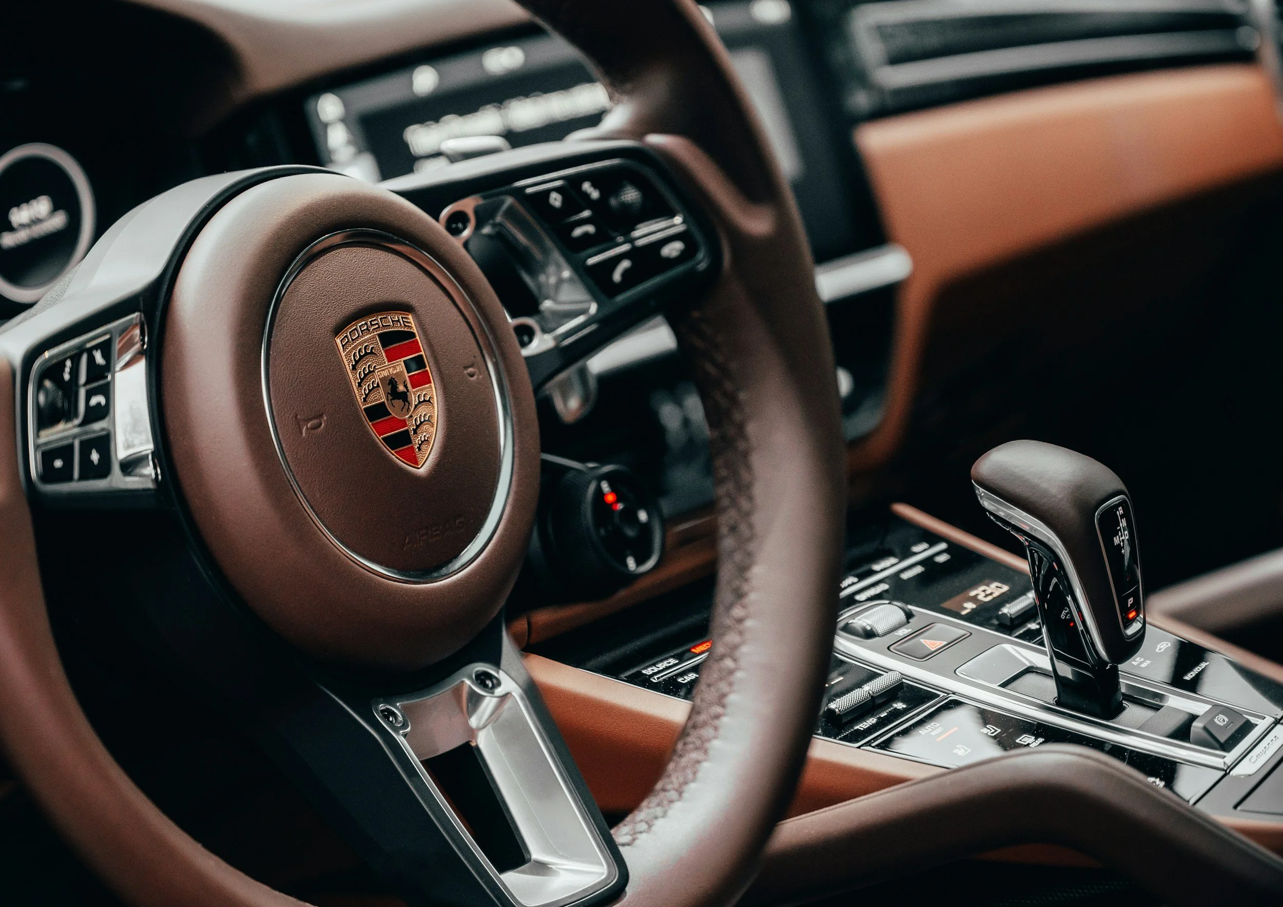 2 tone brown leather interior on car
