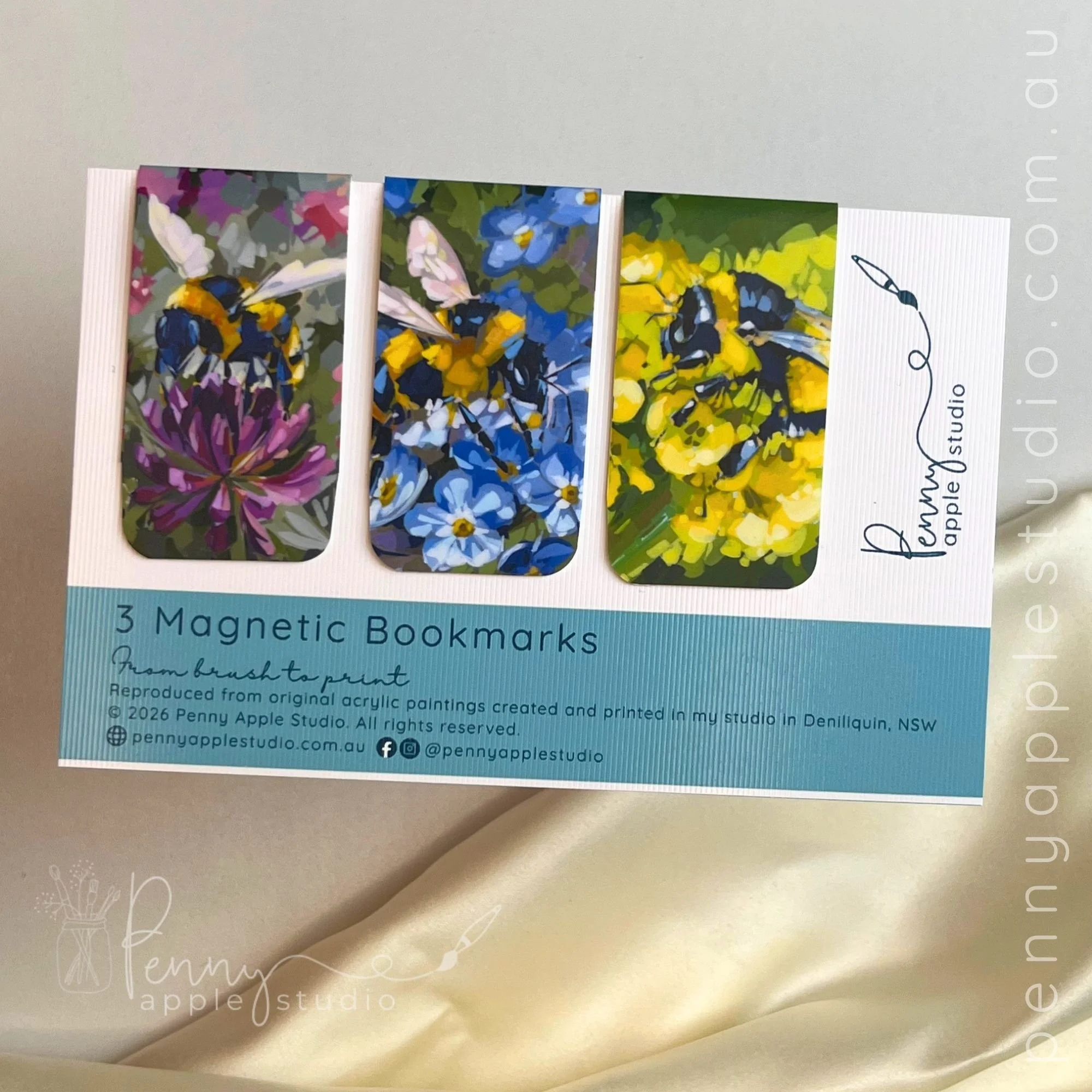 Buzzing Around – Magnetic Bookmarks (Set of 3).jpg