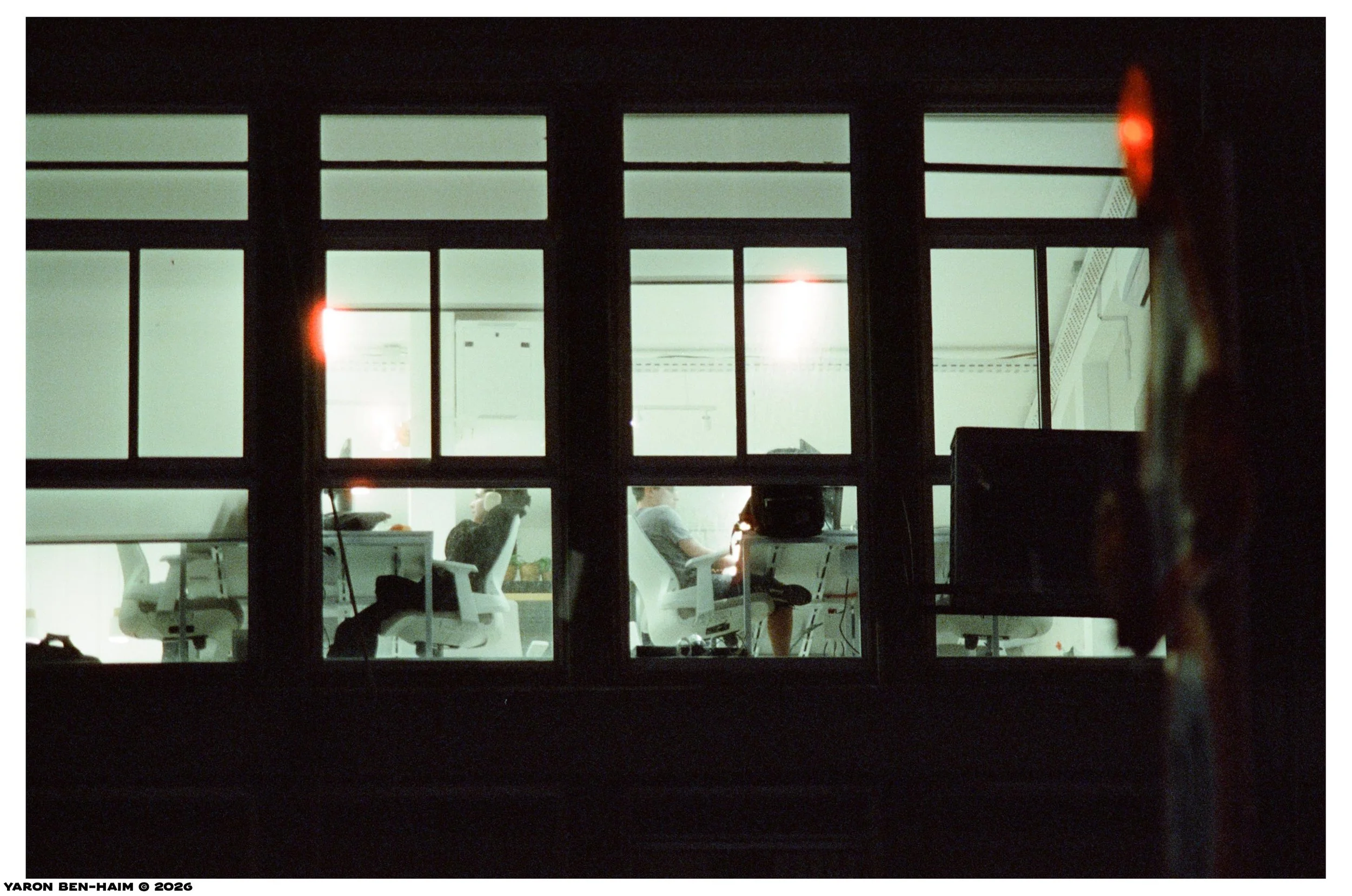 cinestill800t_r4_sep_oct_2026_n10_web.jpg