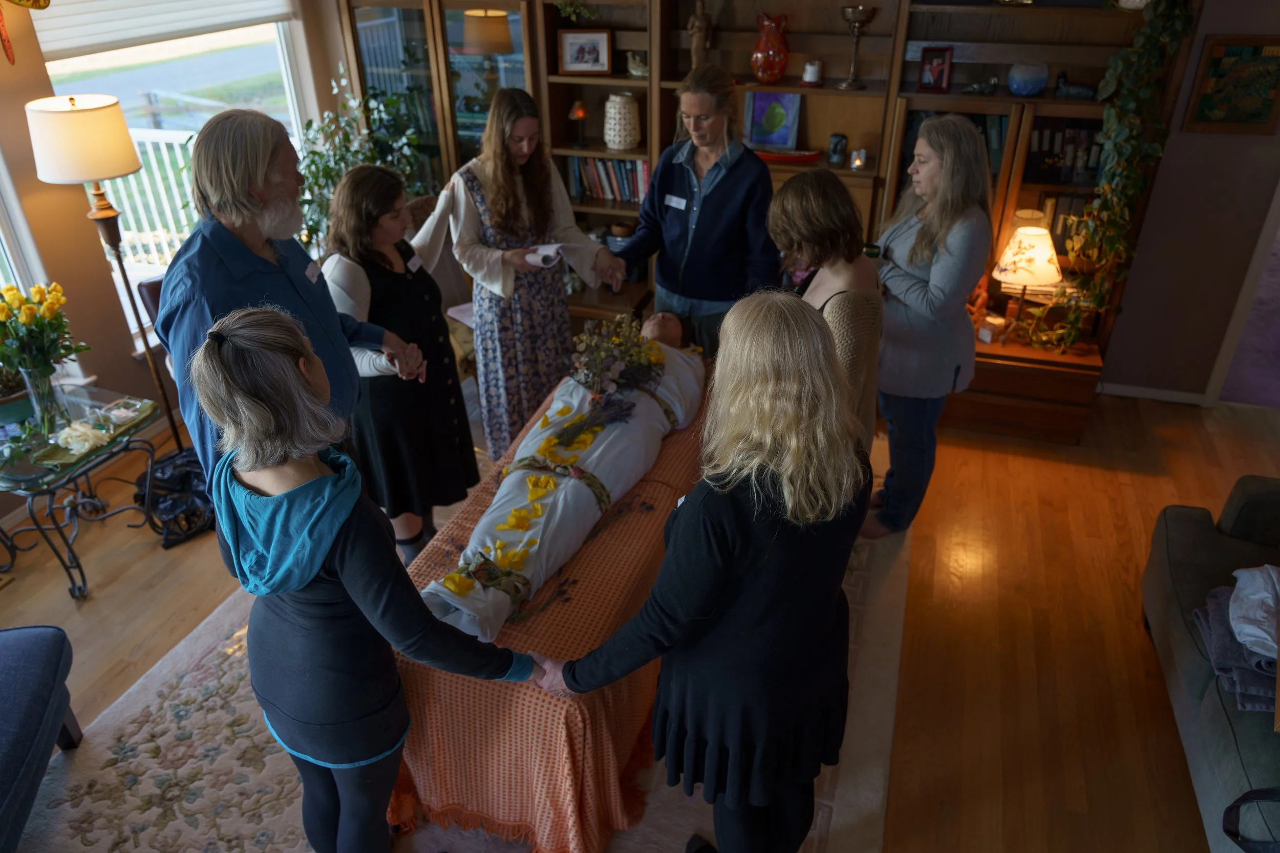 Home Funeral Guide — Daisy Deathcare