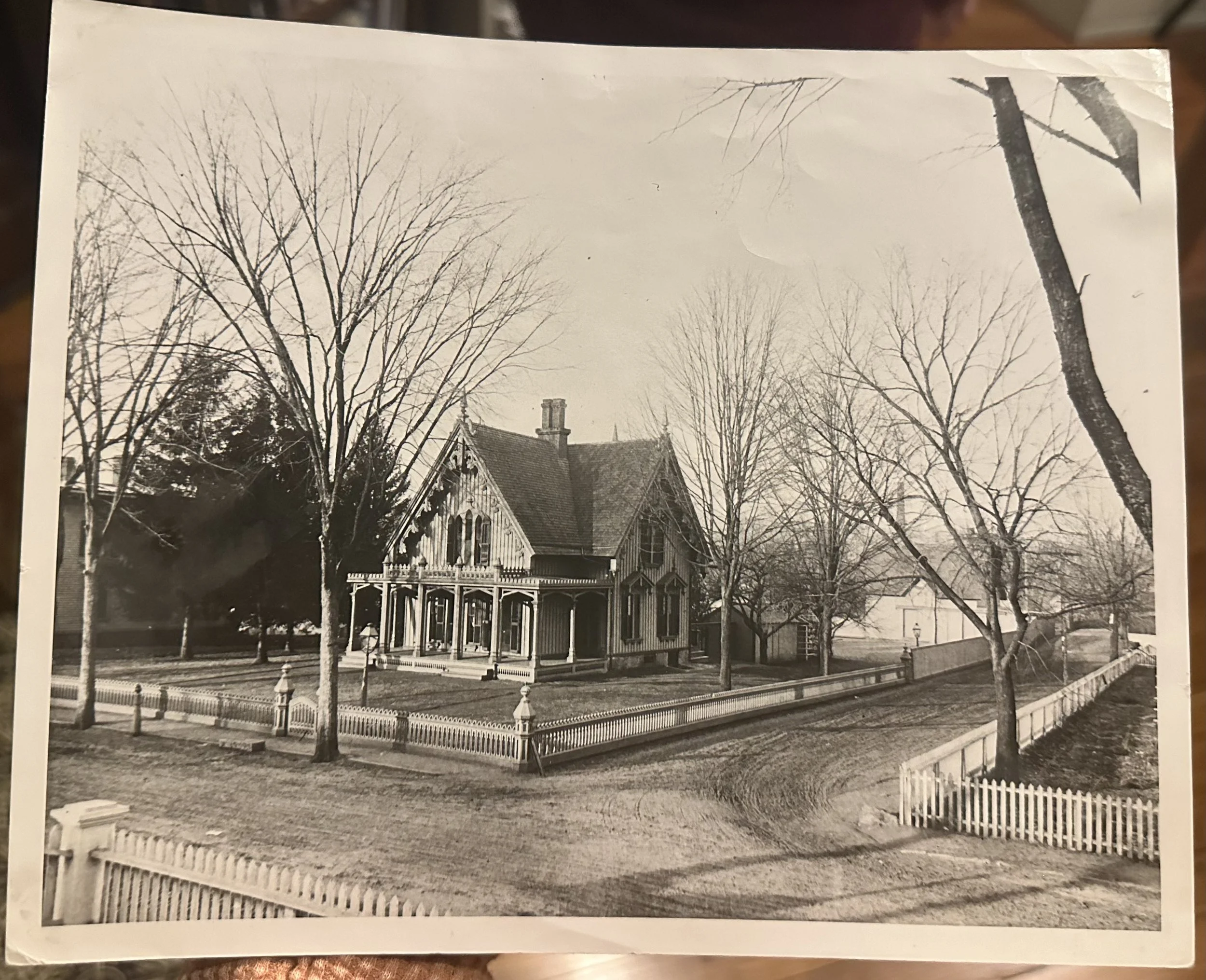 Eben Tuttle's House - demolished around 1960 - picture taken 1865 - 1870